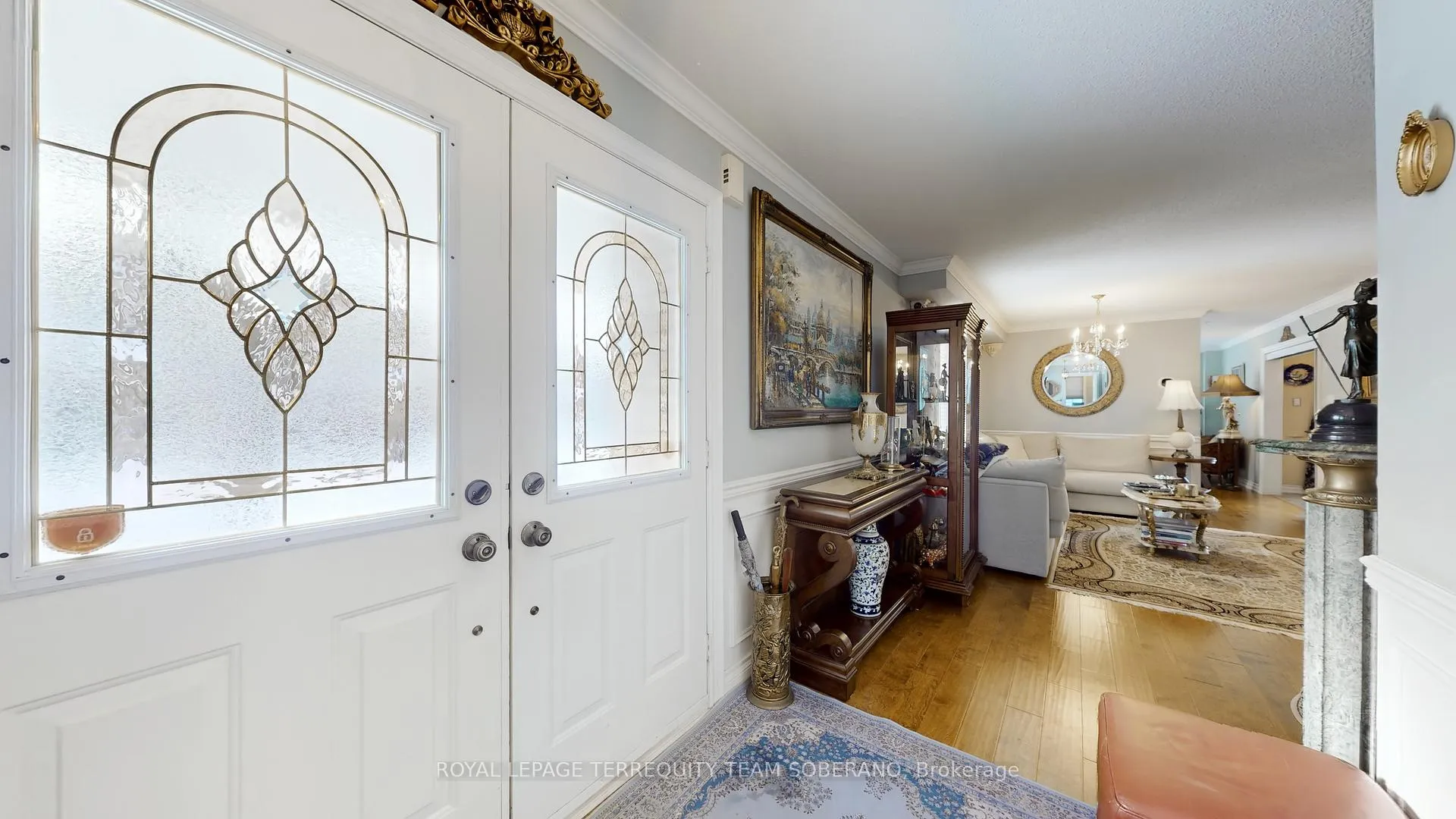 Photo 3 of 90 Vanguard Road, Vaughan, Patterson — HOMEH
