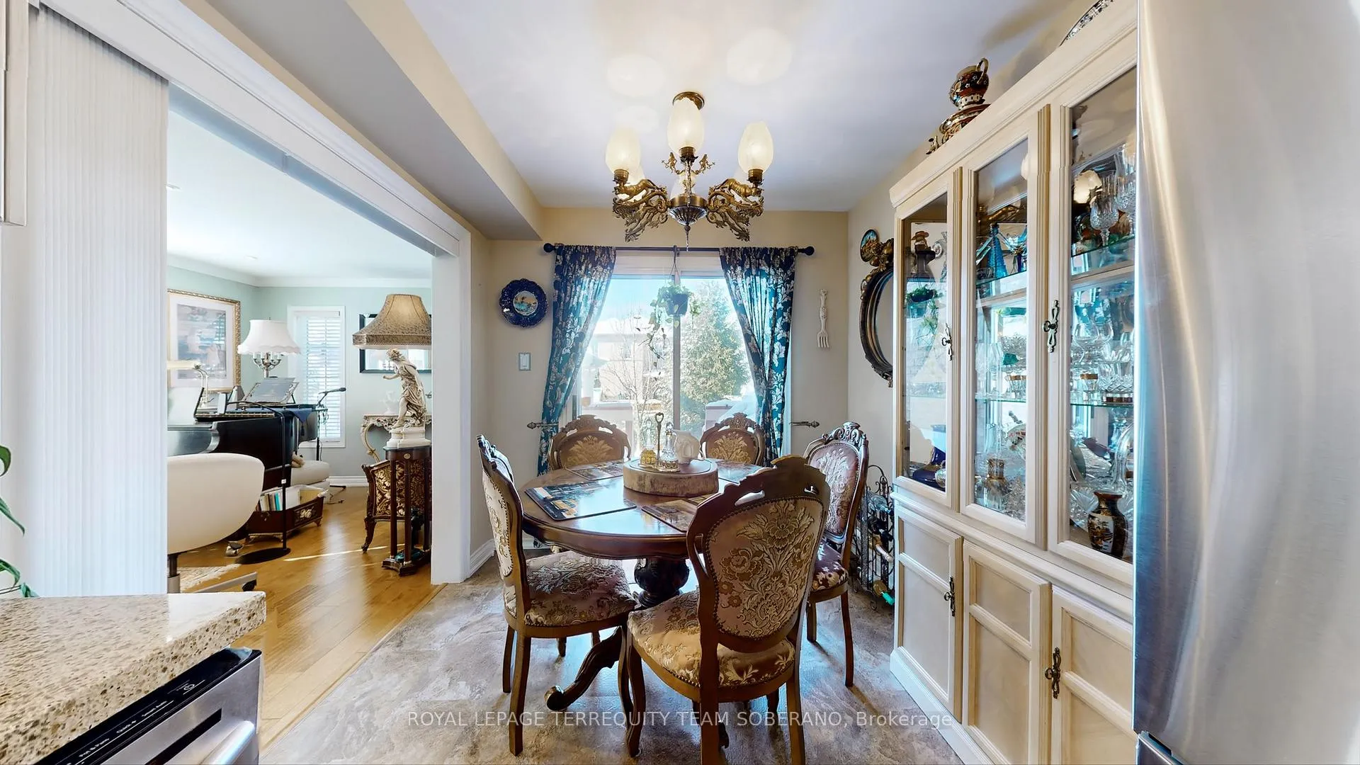 Photo 11 of 90 Vanguard Road, Vaughan, Patterson — HOMEH