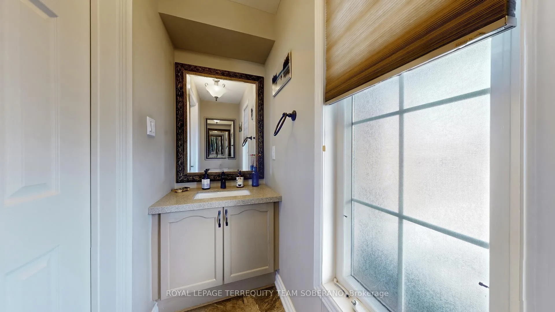 Photo 16 of 90 Vanguard Road, Vaughan, Patterson — HOMEH