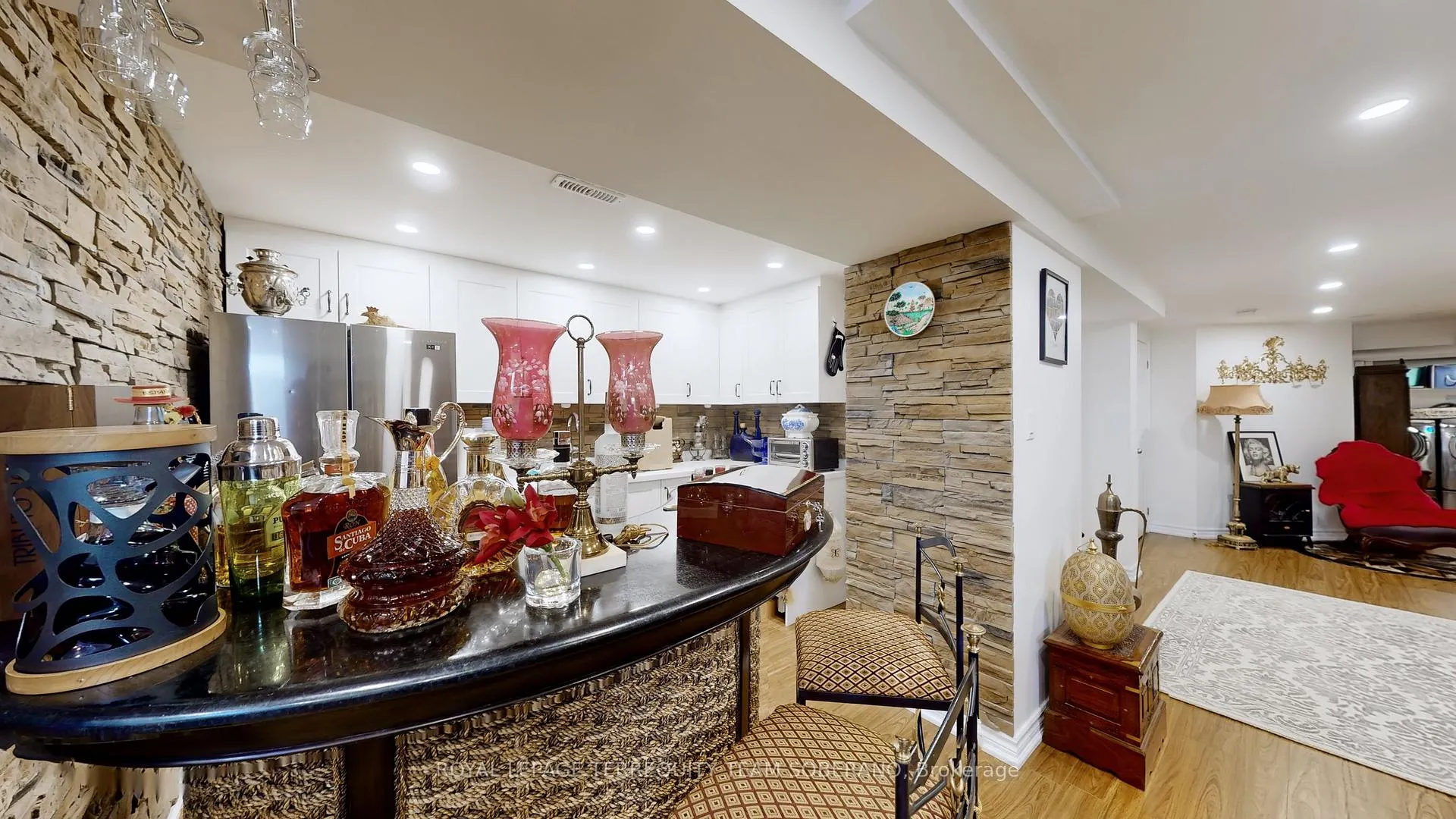 Photo 32 of 90 Vanguard Road, Vaughan, Patterson — HOMEH