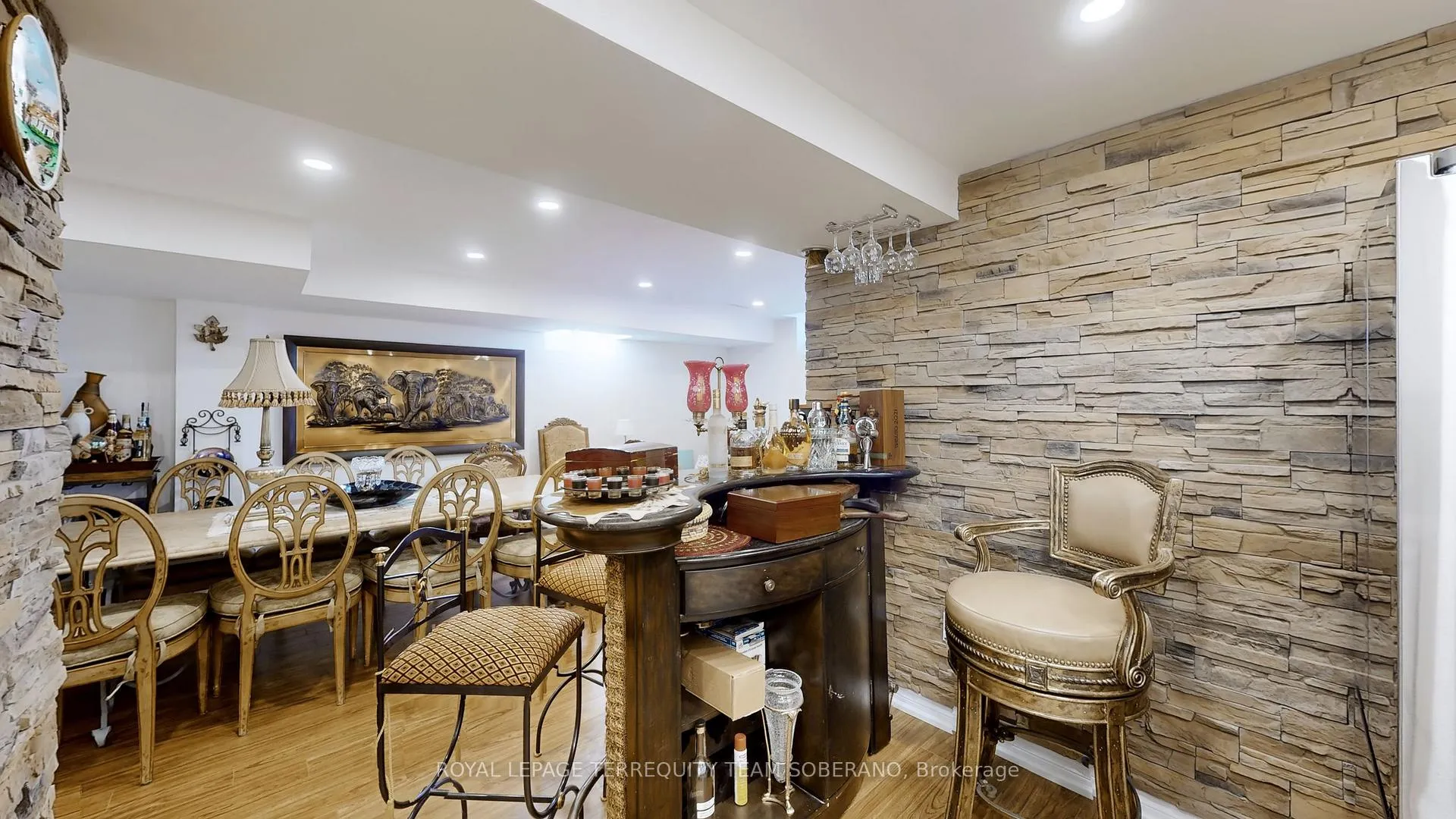 Photo 34 of 90 Vanguard Road, Vaughan, Patterson — HOMEH