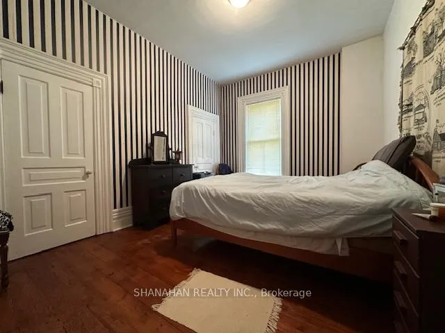 Photo 43 of 608 Ontario Street, Warwick, Watford — HOMEH