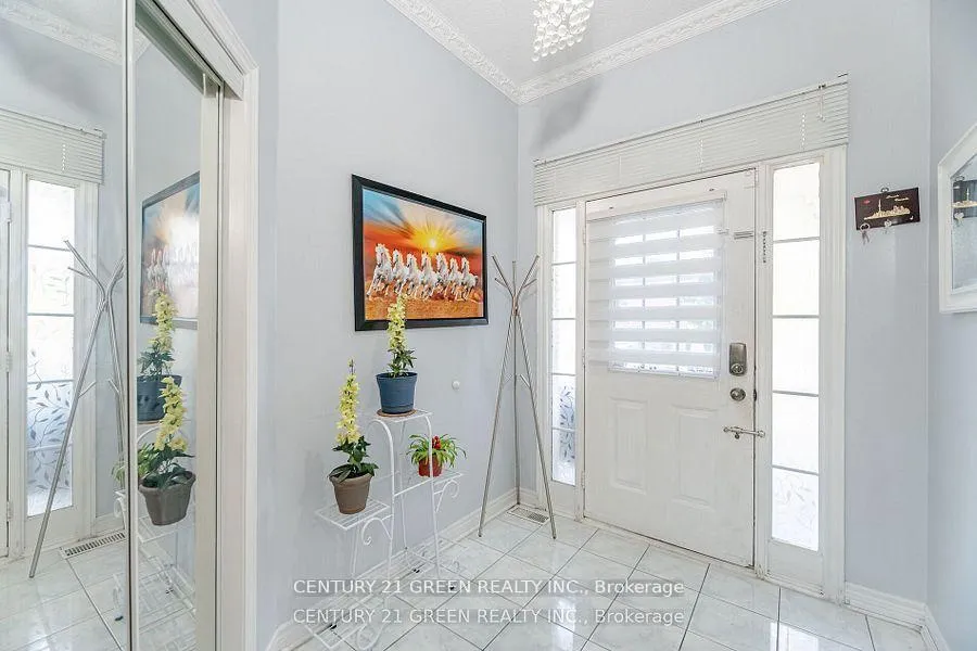 Photo 6 of 18 Fiddlehead Terrace, Scarborough, Malvern — HOMEH