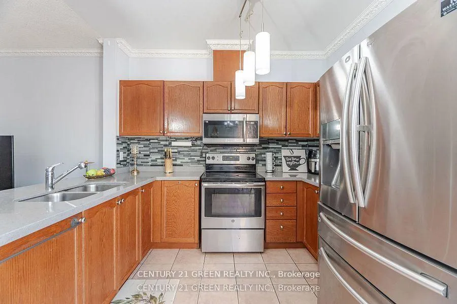Photo 13 of 18 Fiddlehead Terrace, Scarborough, Malvern — HOMEH