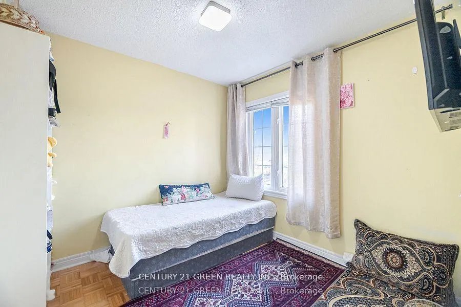 Photo 33 of 18 Fiddlehead Terrace, Scarborough, Malvern — HOMEH
