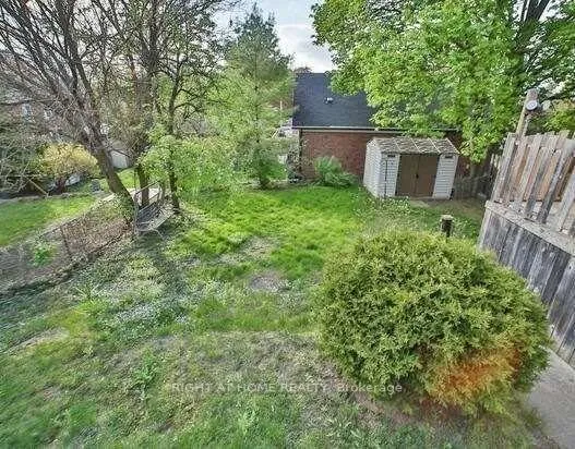 Photo 37 of Unit UPPER, 950 Queens Boulevard, Kitchener, St. Marys Hospital — HOMEH