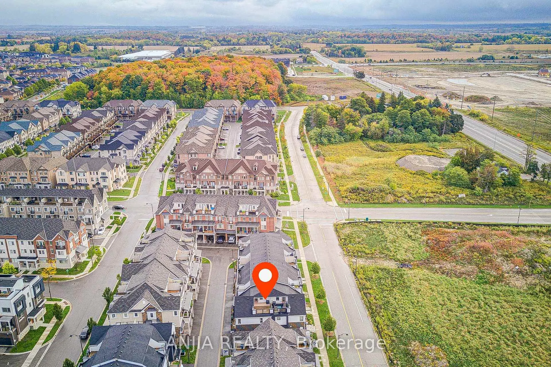 Photo 9 of 390 Arthur Bonner Avenue, Markham, Cornell — HOMEH