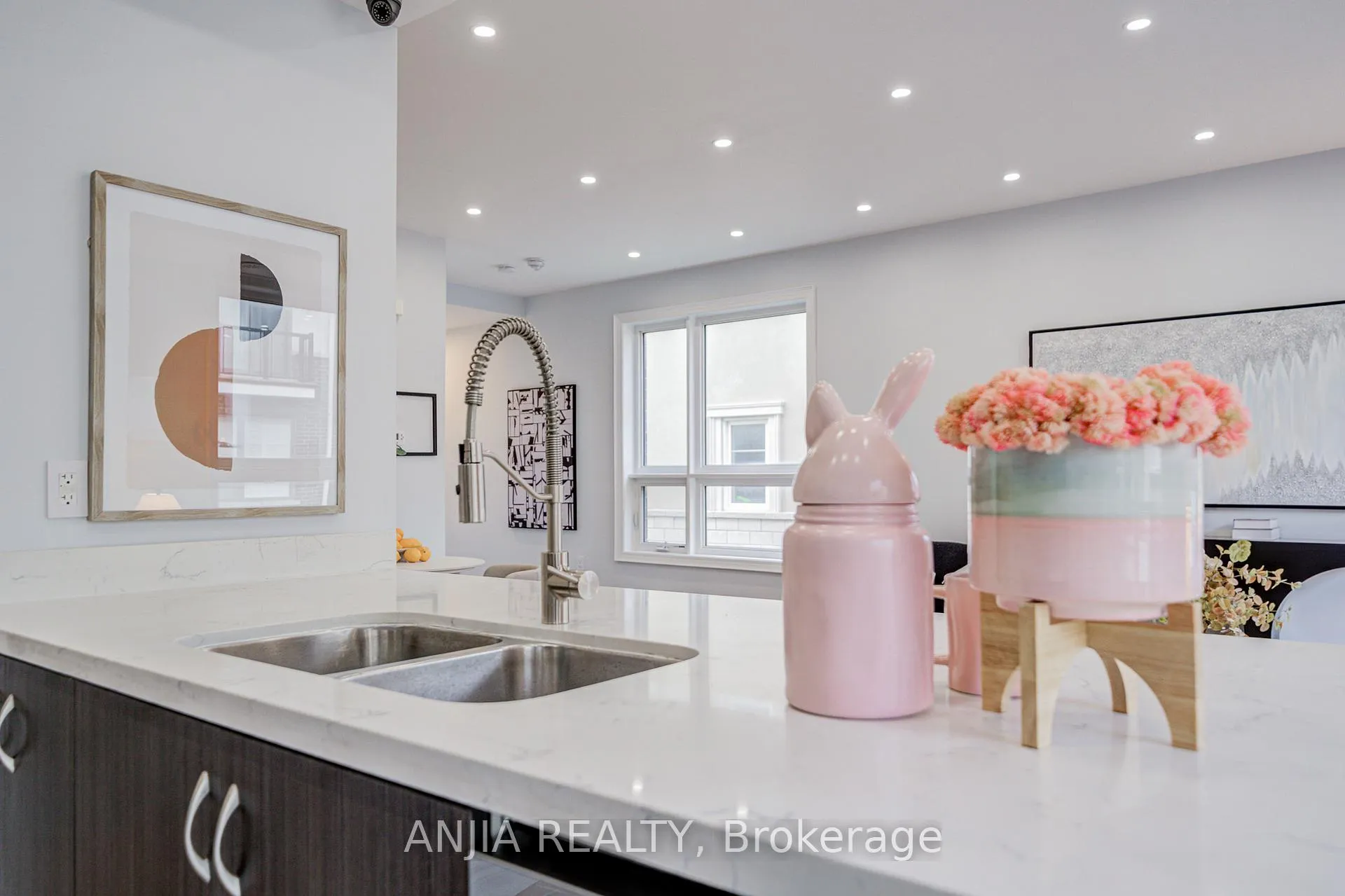 Photo 22 of 390 Arthur Bonner Avenue, Markham, Cornell — HOMEH