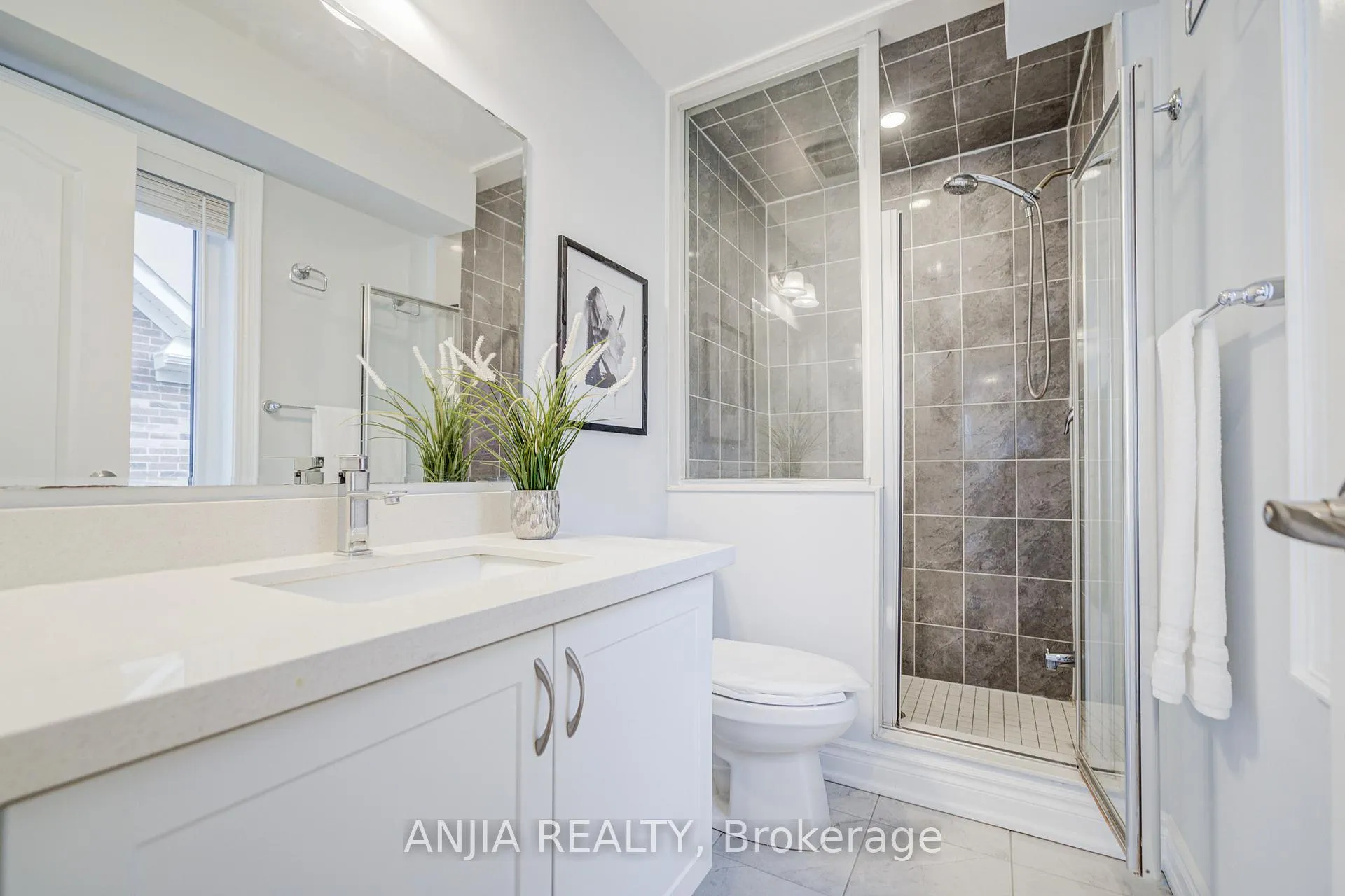 Photo 37 of 390 Arthur Bonner Avenue, Markham, Cornell — HOMEH
