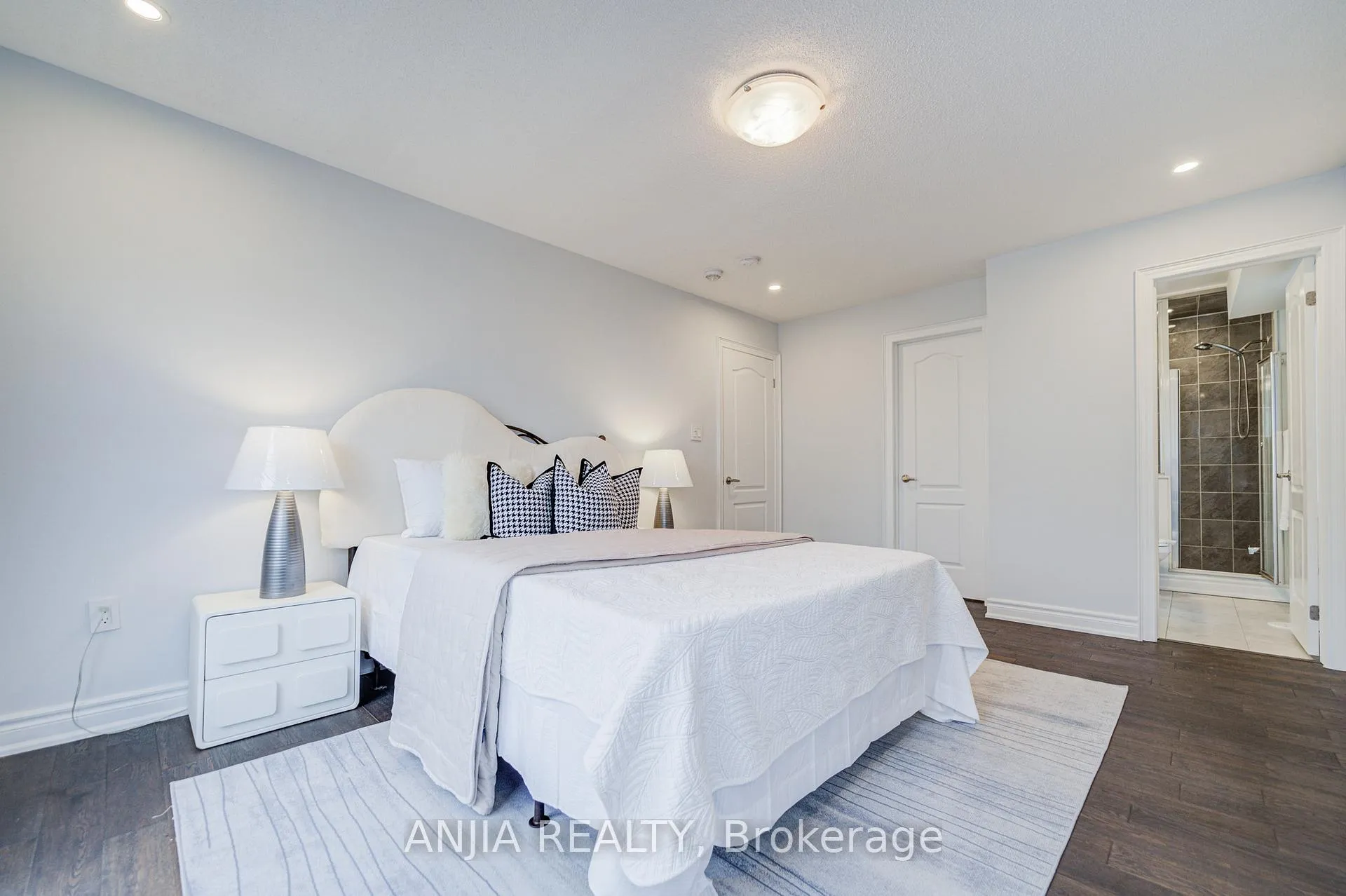 Photo 38 of 390 Arthur Bonner Avenue, Markham, Cornell — HOMEH