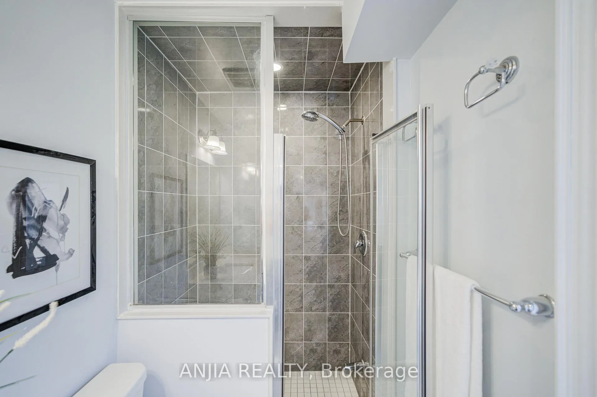 Photo 40 of 390 Arthur Bonner Avenue, Markham, Cornell — HOMEH