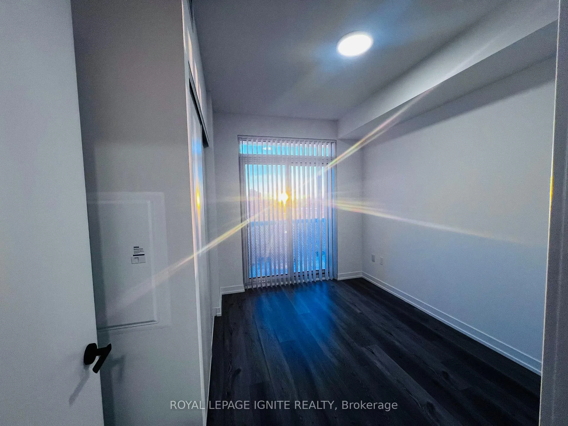 Photo 9 of Unit 1806, 225 Commerce Street, Vaughan, Vaughan Corporate Centre — HOMEH
