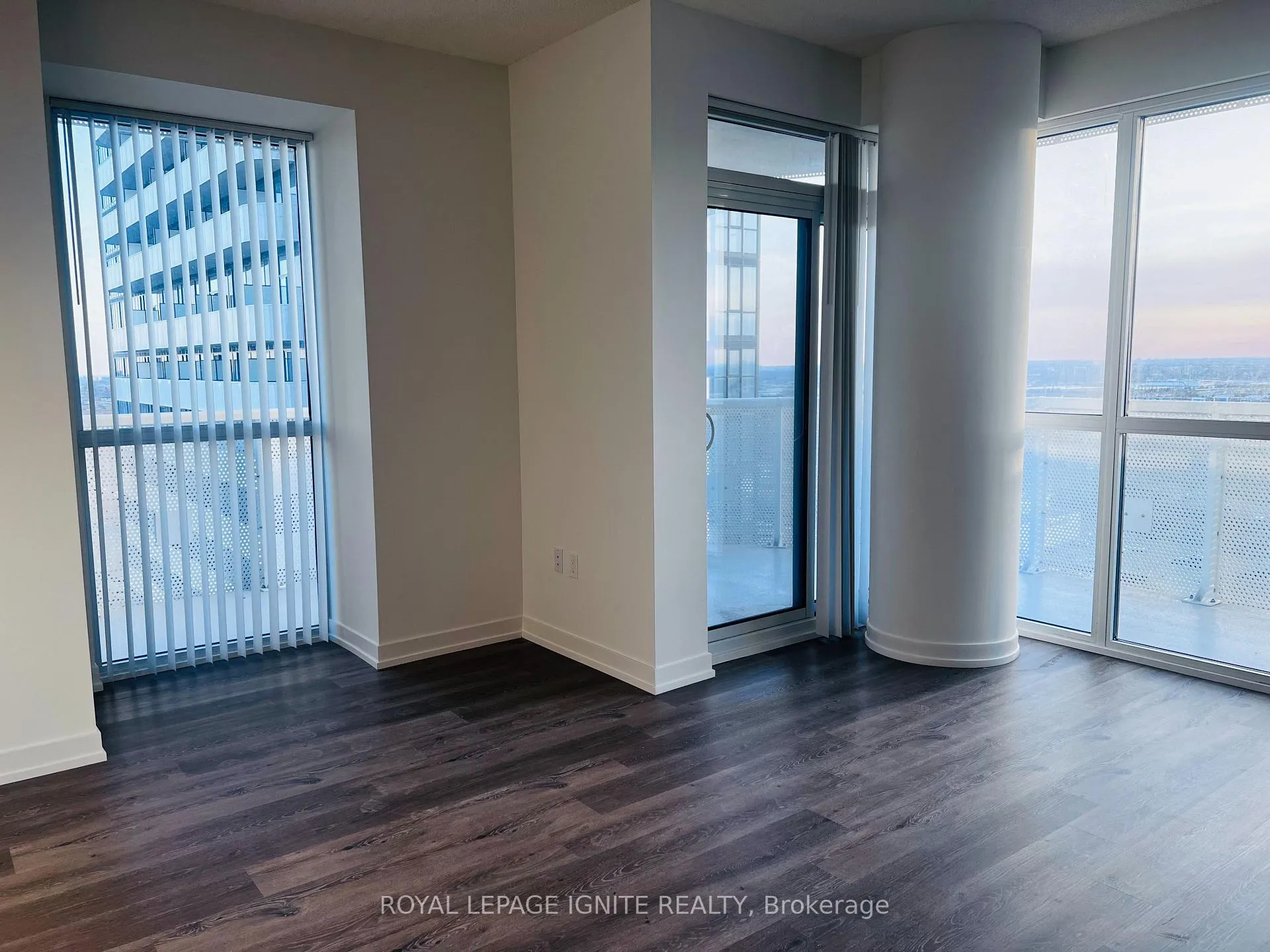 Photo 17 of Unit 1806, 225 Commerce Street, Vaughan, Vaughan Corporate Centre — HOMEH