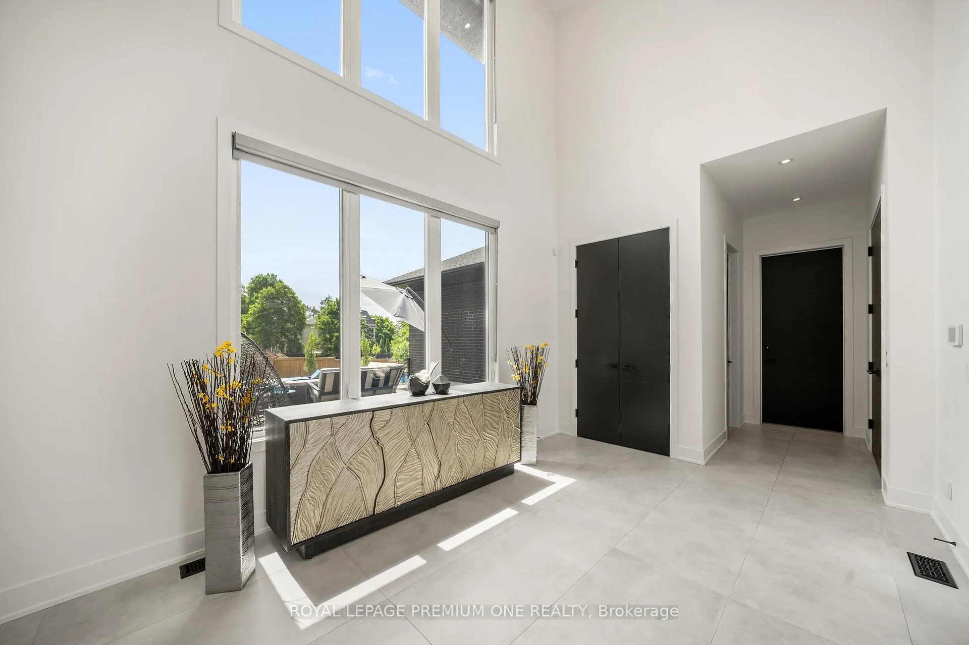Photo 6 of 11 Hollywood Crescent, King, Nobleton — HOMEH