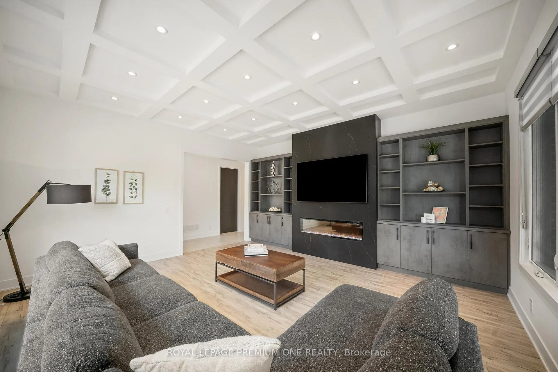 Photo 9 of 11 Hollywood Crescent, King, Nobleton — HOMEH