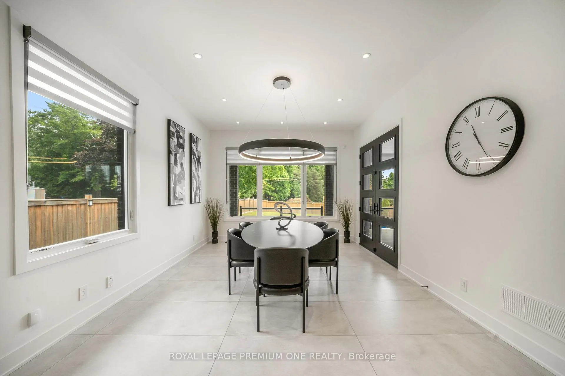 Photo 12 of 11 Hollywood Crescent, King, Nobleton — HOMEH