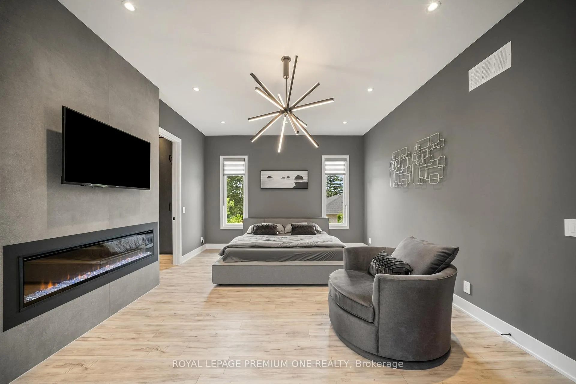 Photo 14 of 11 Hollywood Crescent, King, Nobleton — HOMEH