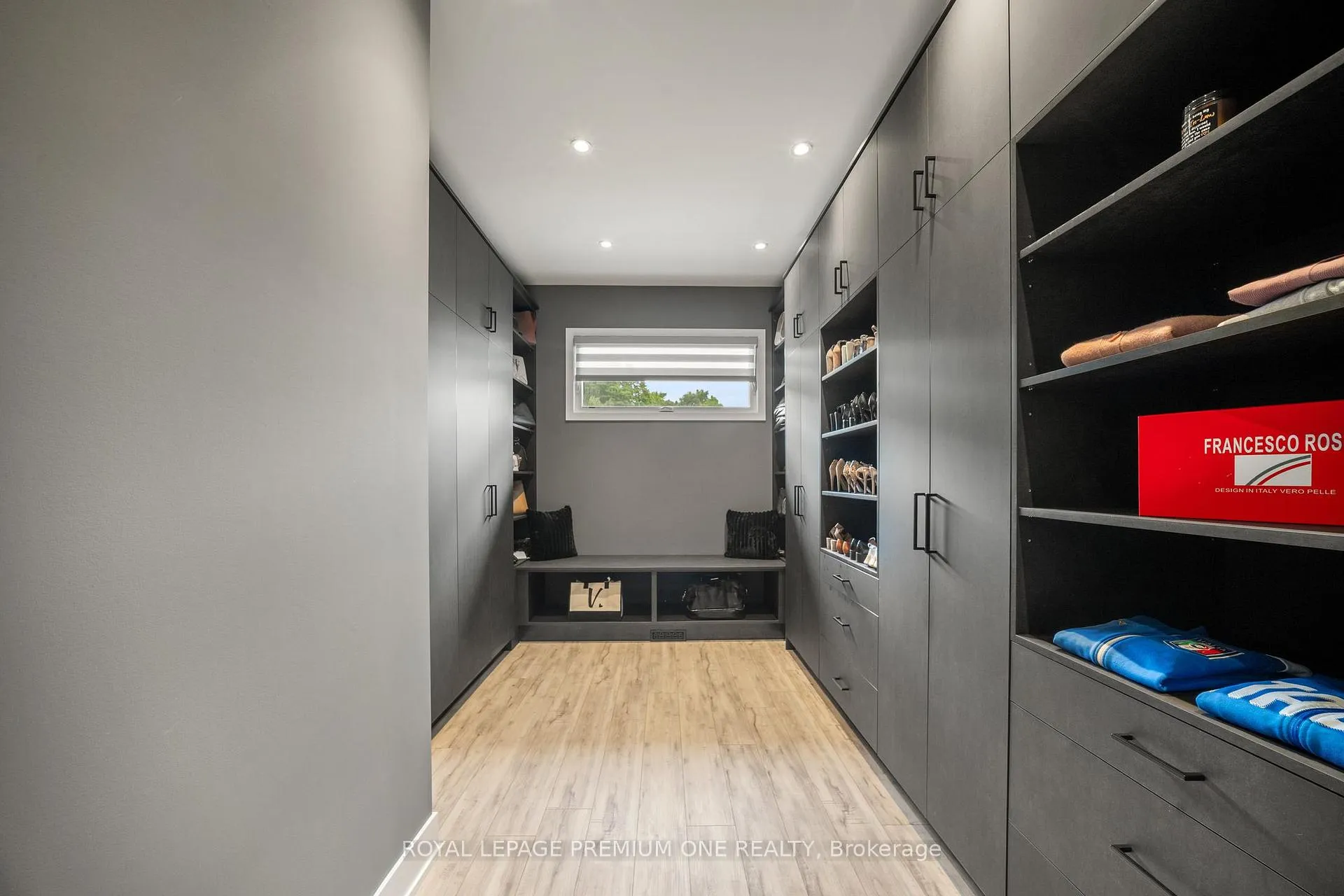 Photo 15 of 11 Hollywood Crescent, King, Nobleton — HOMEH