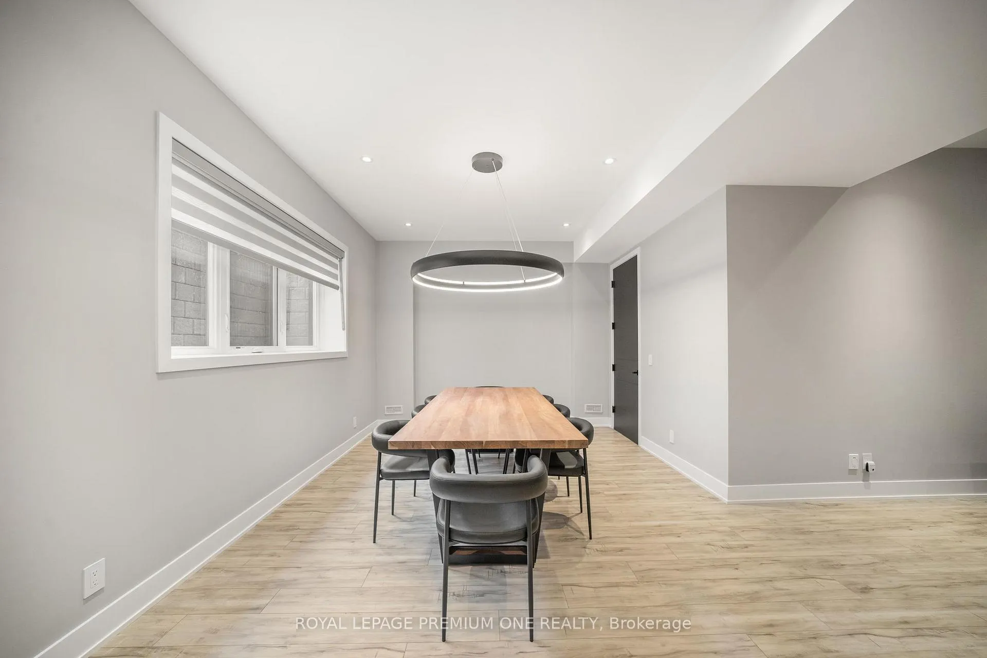 Photo 29 of 11 Hollywood Crescent, King, Nobleton — HOMEH