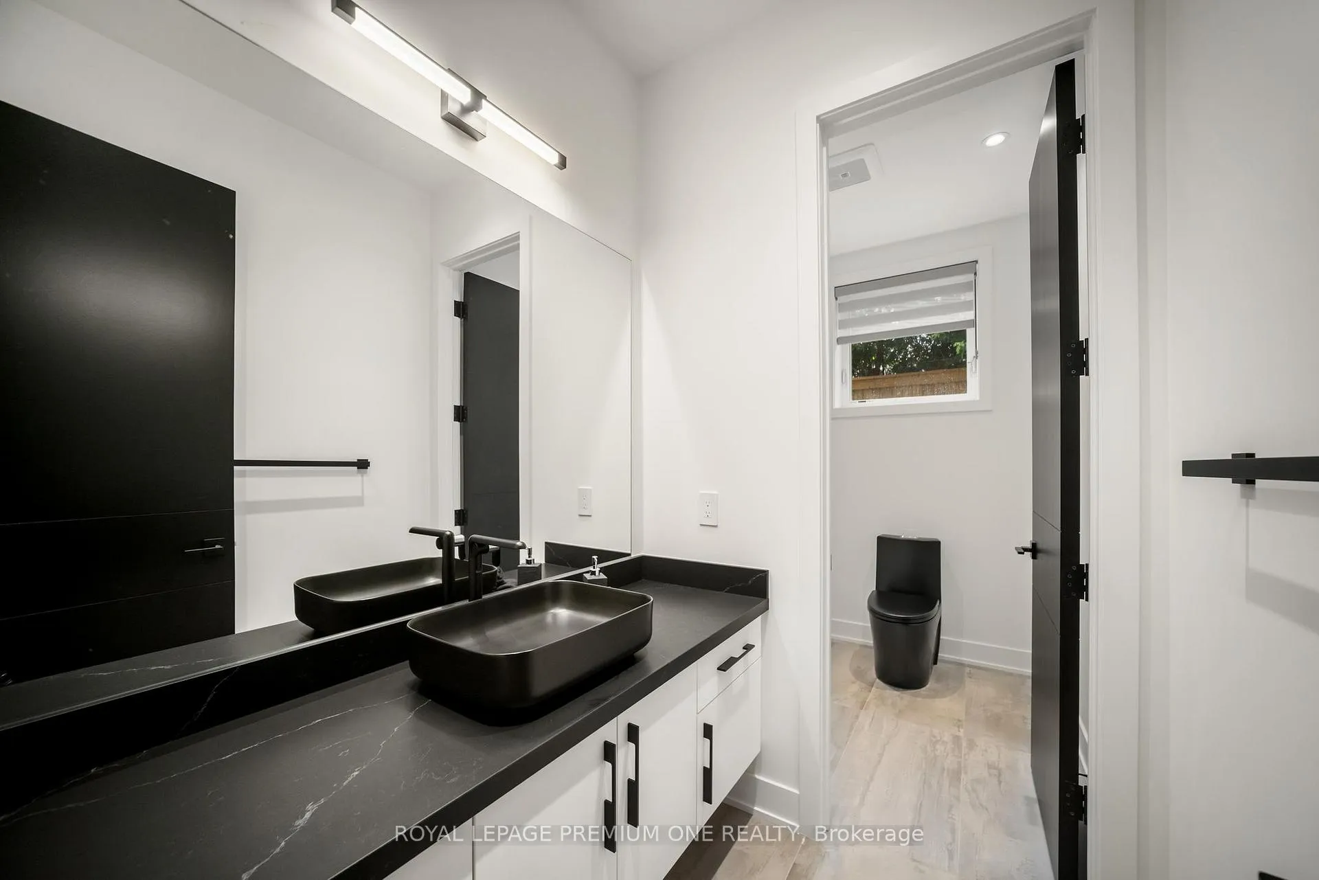 Photo 37 of 11 Hollywood Crescent, King, Nobleton — HOMEH