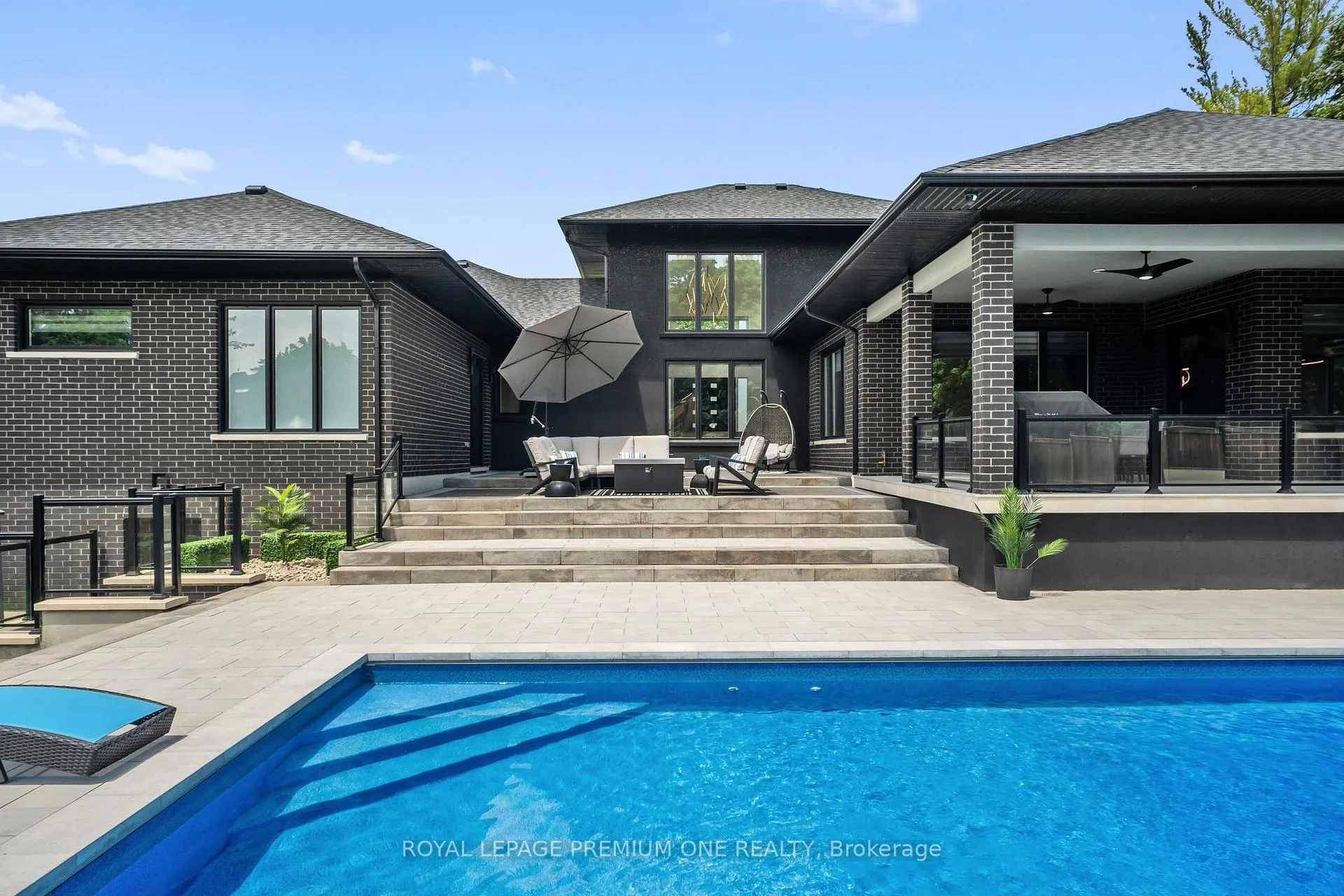 Photo 41 of 11 Hollywood Crescent, King, Nobleton — HOMEH