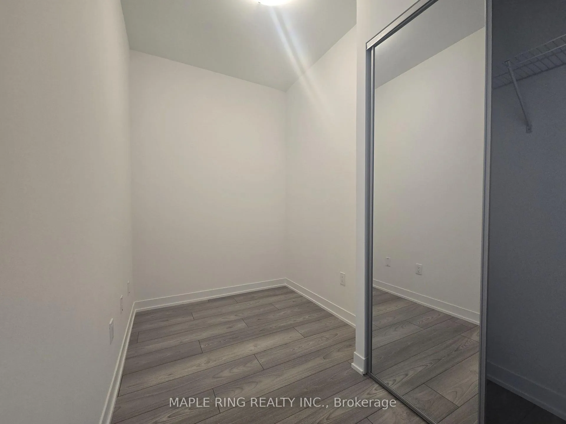 Photo 9 of Unit 2026, 498 Caldari Road, Vaughan, Concord — HOMEH