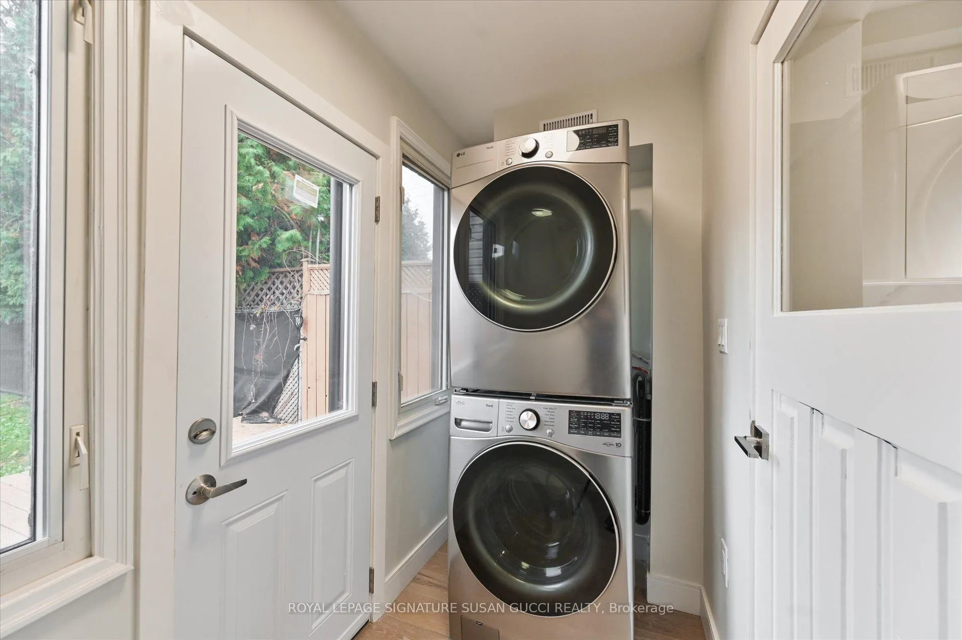 Photo 16 of 21 Frankdale Avenue, Toronto, Danforth Village-East York — HOMEH