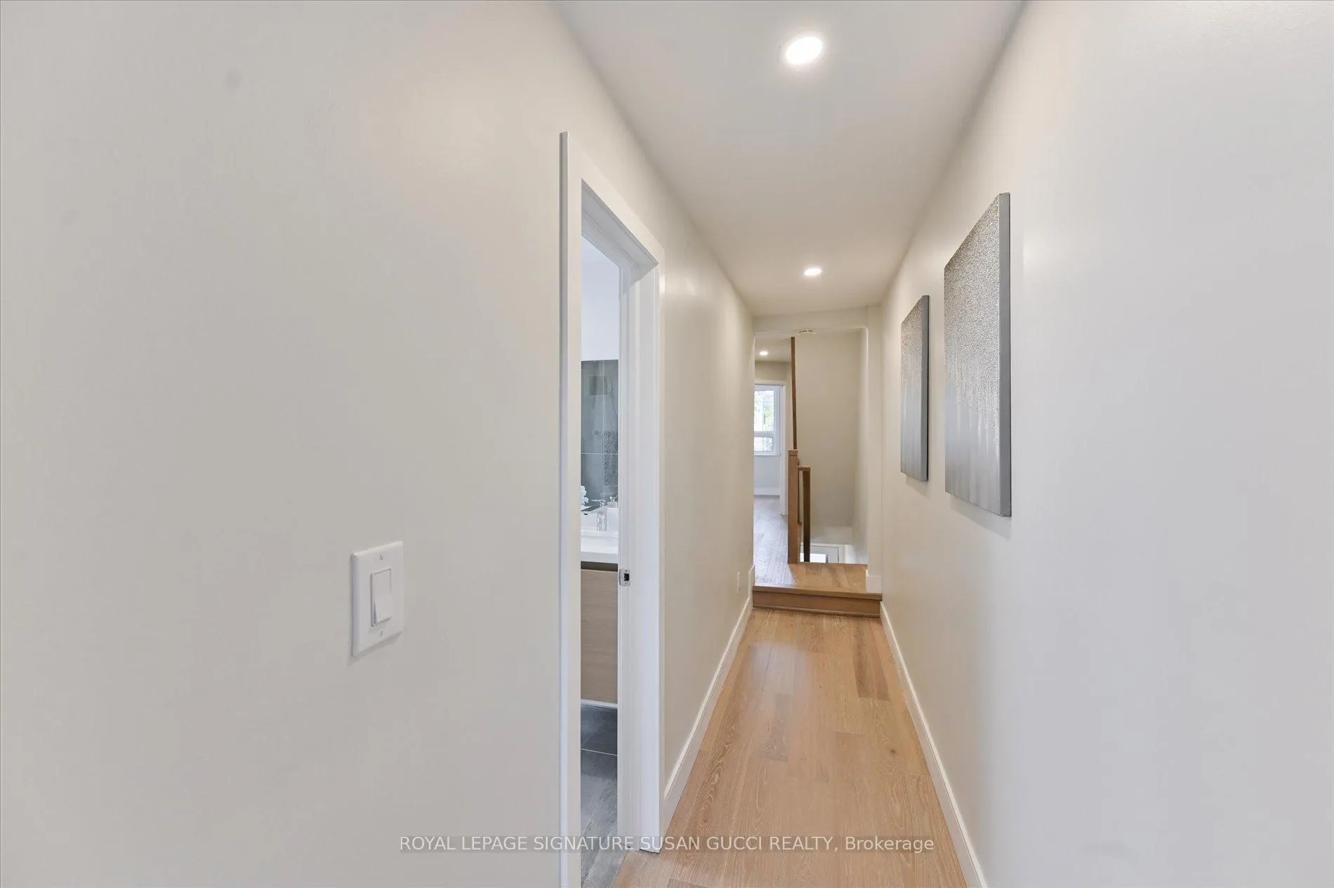 Photo 19 of 21 Frankdale Avenue, Toronto, Danforth Village-East York — HOMEH