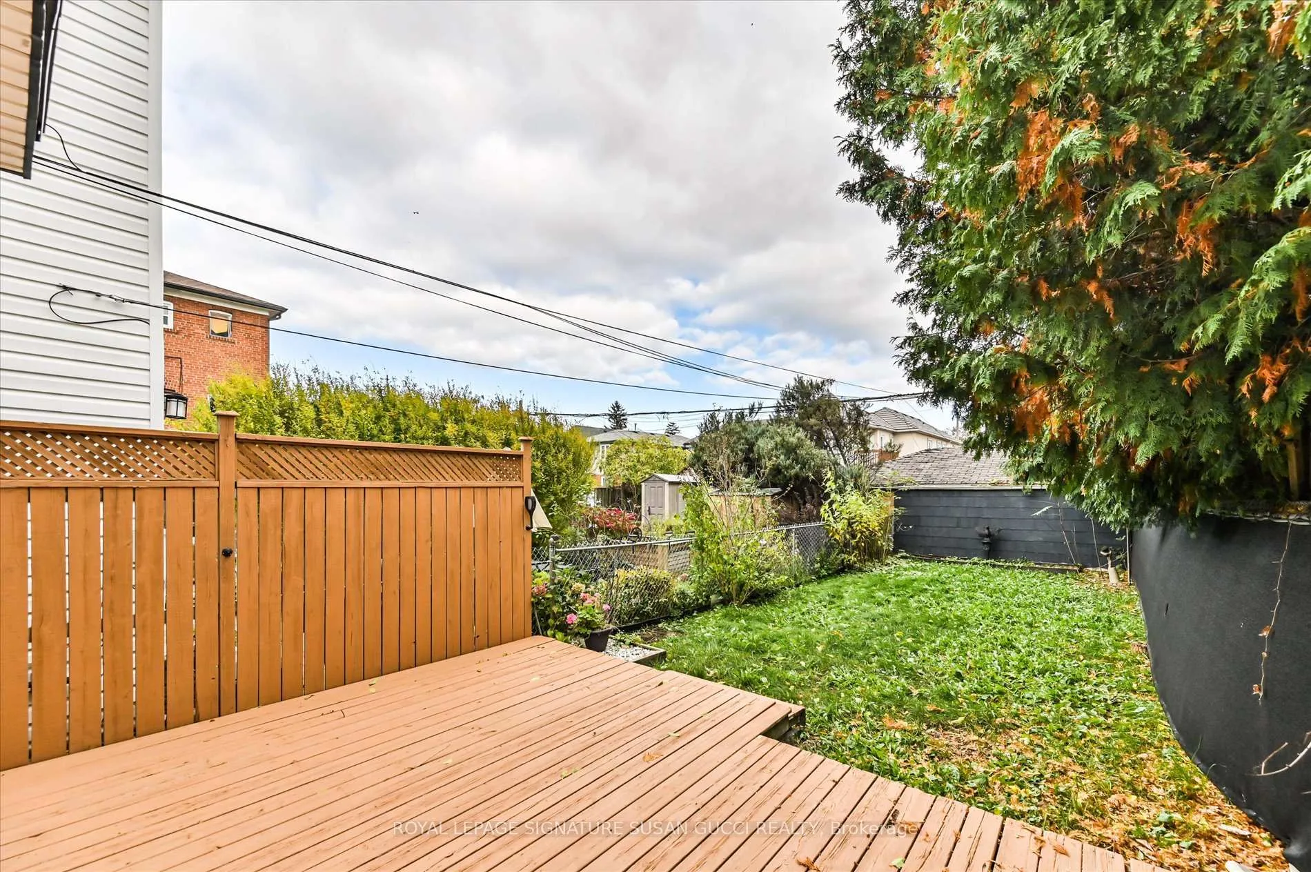 Photo 38 of 21 Frankdale Avenue, Toronto, Danforth Village-East York — HOMEH