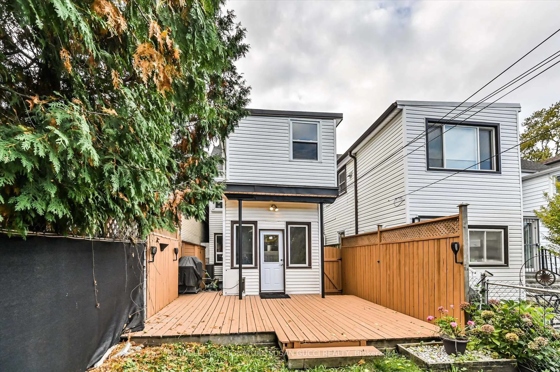 Photo 41 of 21 Frankdale Avenue, Toronto, Danforth Village-East York — HOMEH
