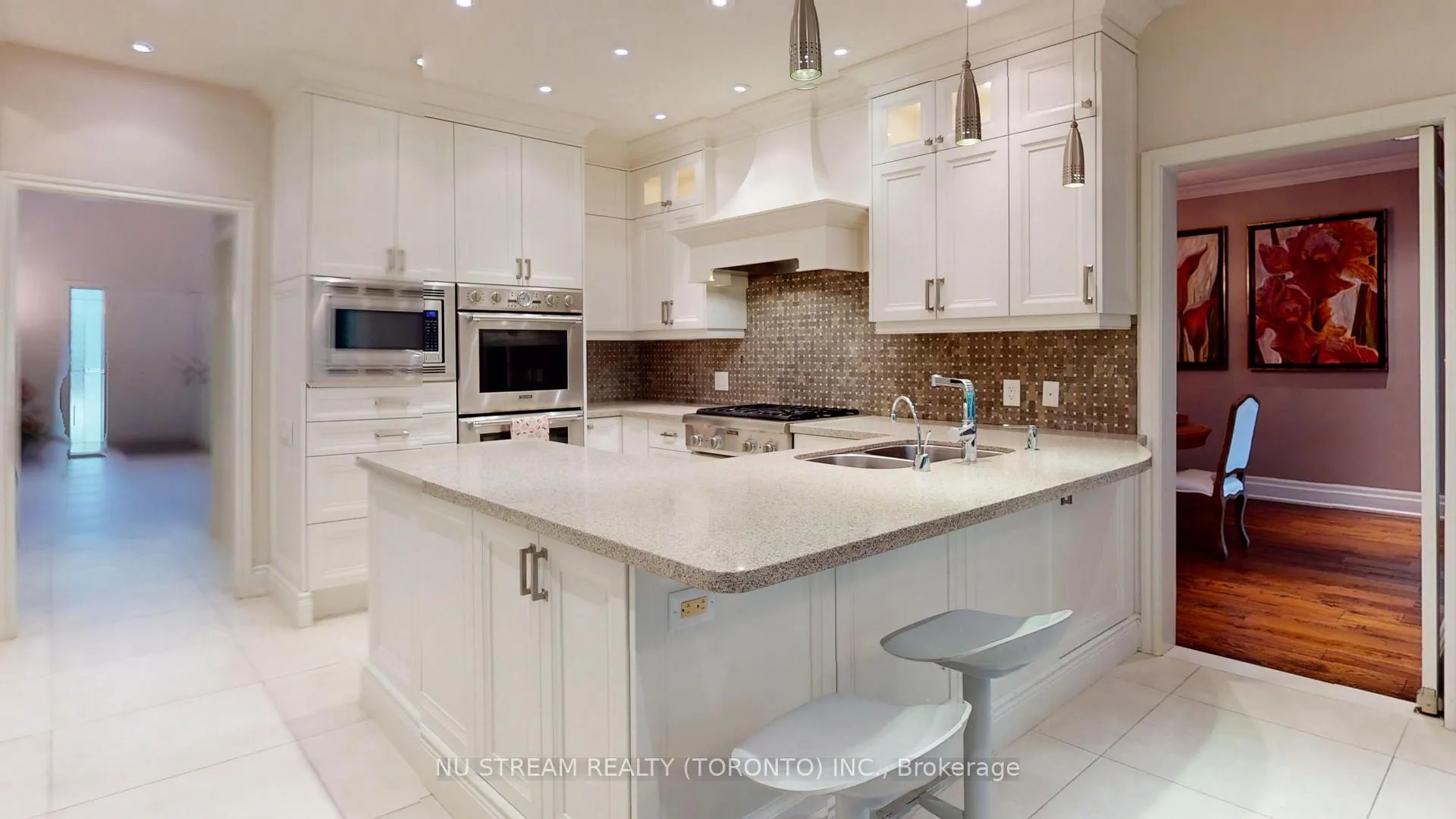 Photo 7 of 161 Rose Green Drive, Vaughan, Uplands — HOMEH