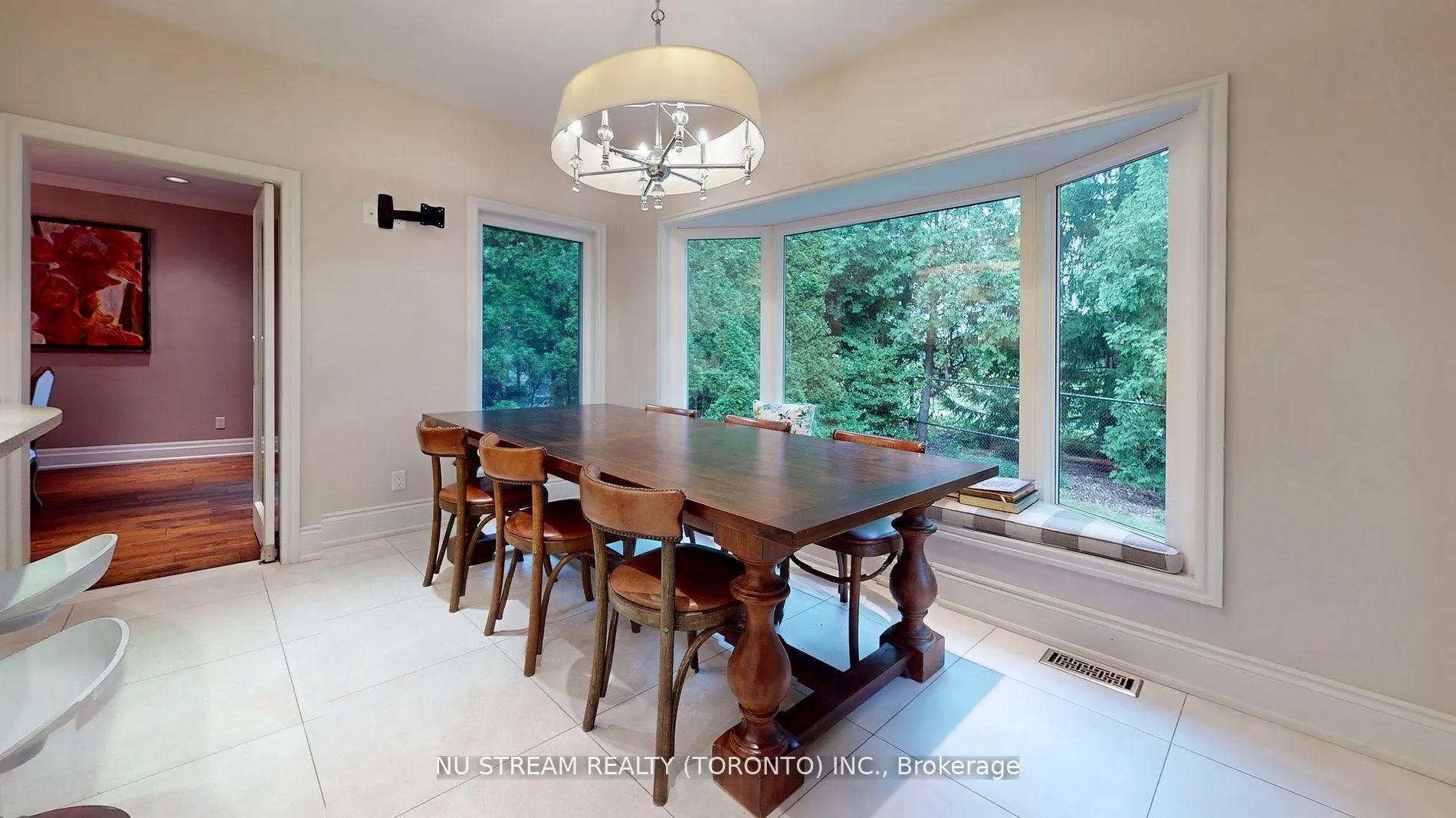 Photo 9 of 161 Rose Green Drive, Vaughan, Uplands — HOMEH