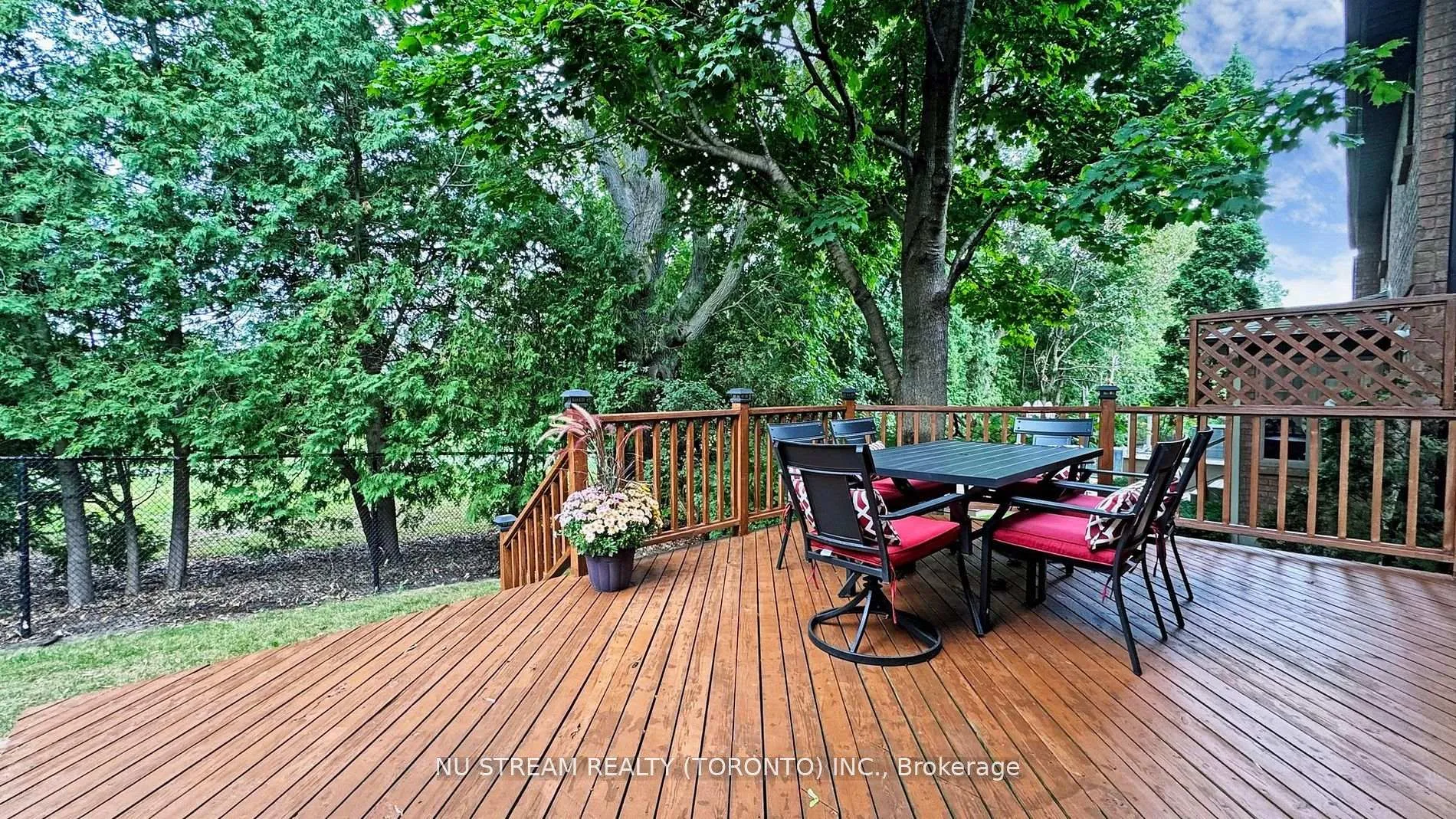 Photo 24 of 161 Rose Green Drive, Vaughan, Uplands — HOMEH