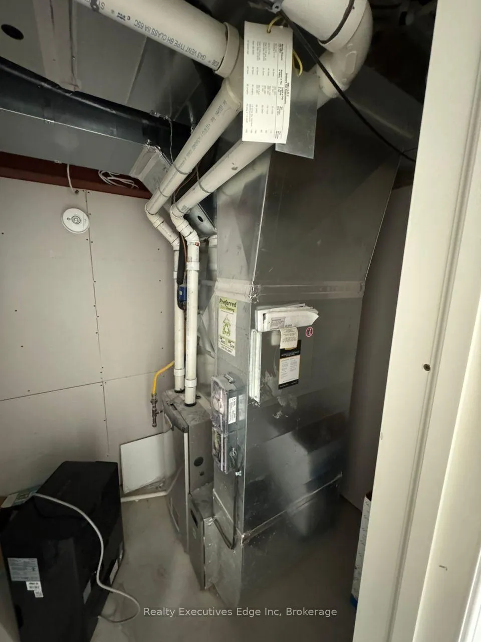 Photo 4 of Unit Basement, 59 Stillwater Street, Kitchener — HOMEH