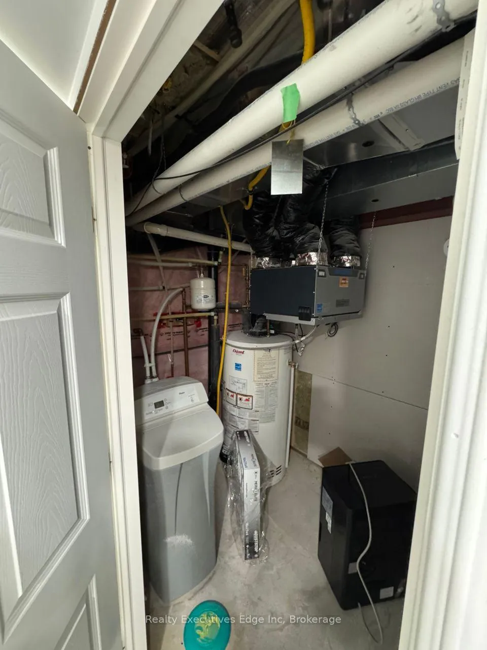 Photo 10 of Unit Basement, 59 Stillwater Street, Kitchener — HOMEH