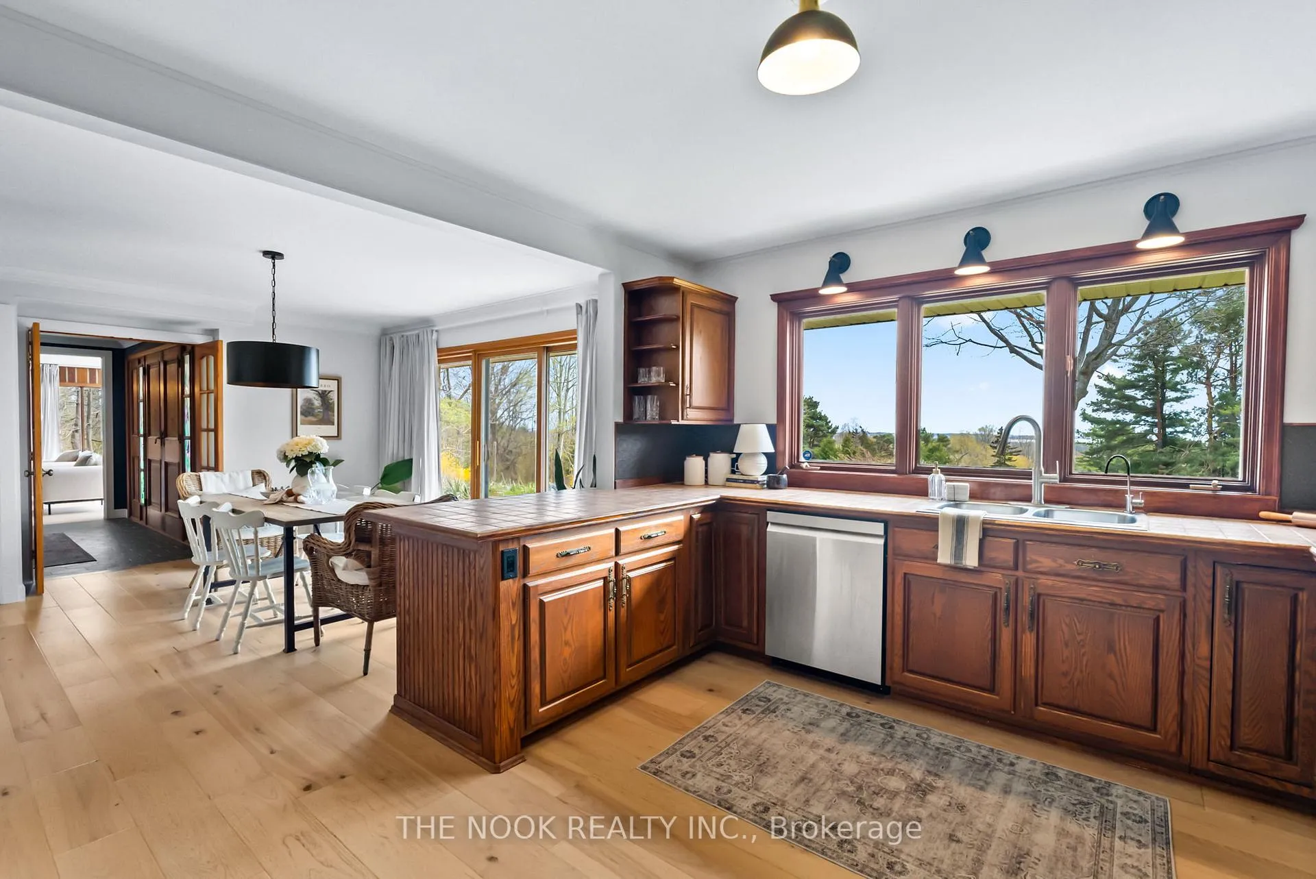 Photo 23 of 41 Hillview Road, Brighton, Rural Brighton — HOMEH