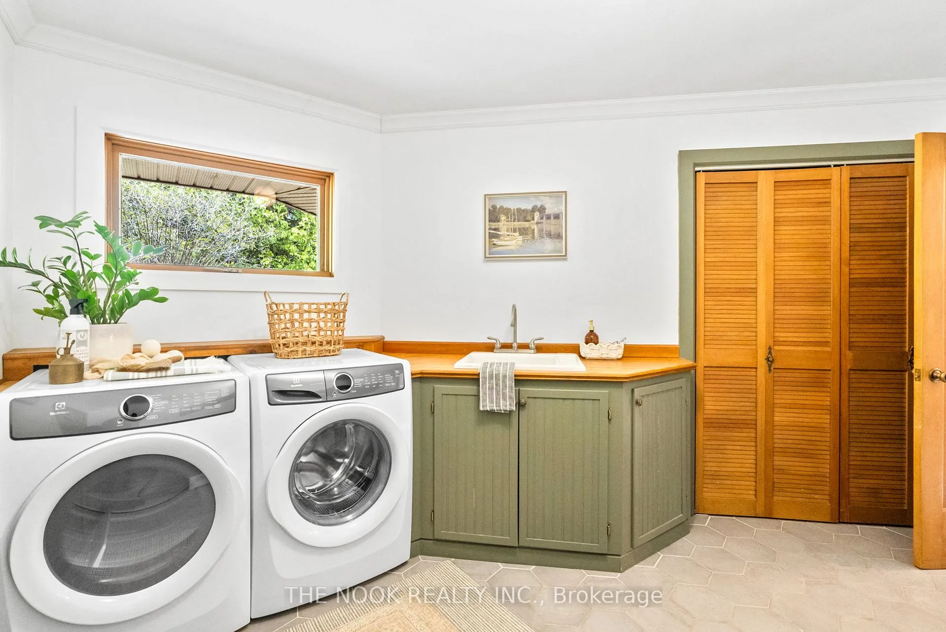 Photo 46 of 41 Hillview Road, Brighton, Rural Brighton — HOMEH
