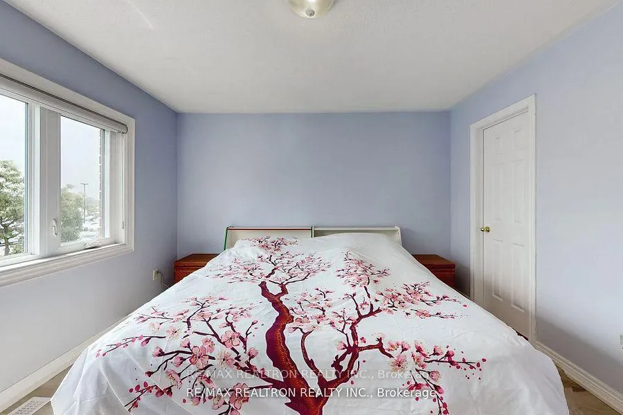 Photo 18 of 110 Riverlands Avenue, Markham, Cornell — HOMEH