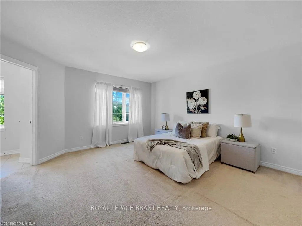 Photo 9 of 58 Myers Lane, Hamilton, Ancaster — HOMEH