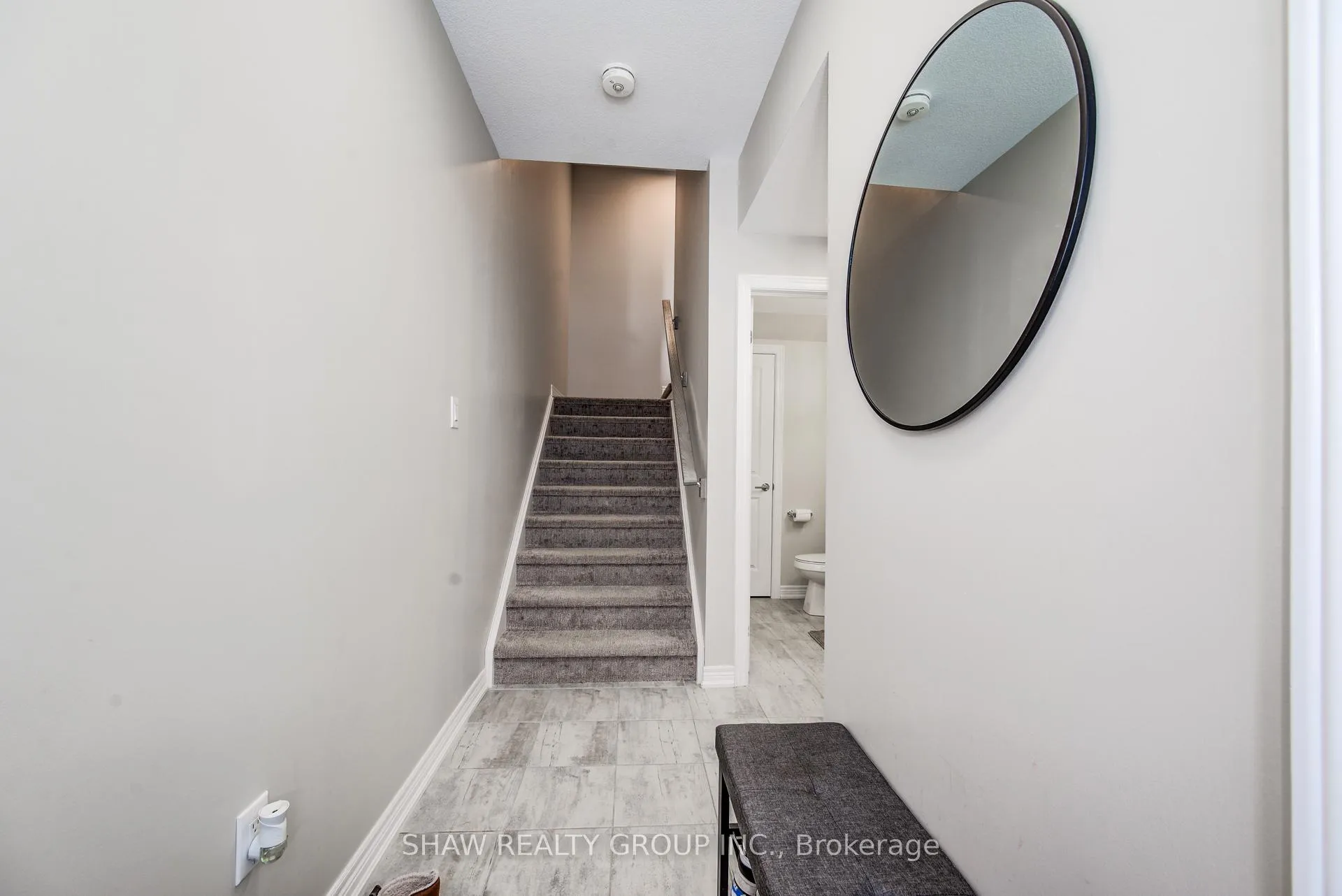 Photo 8 of Unit 18, 100 Hollywood Court, Cambridge — HOMEH