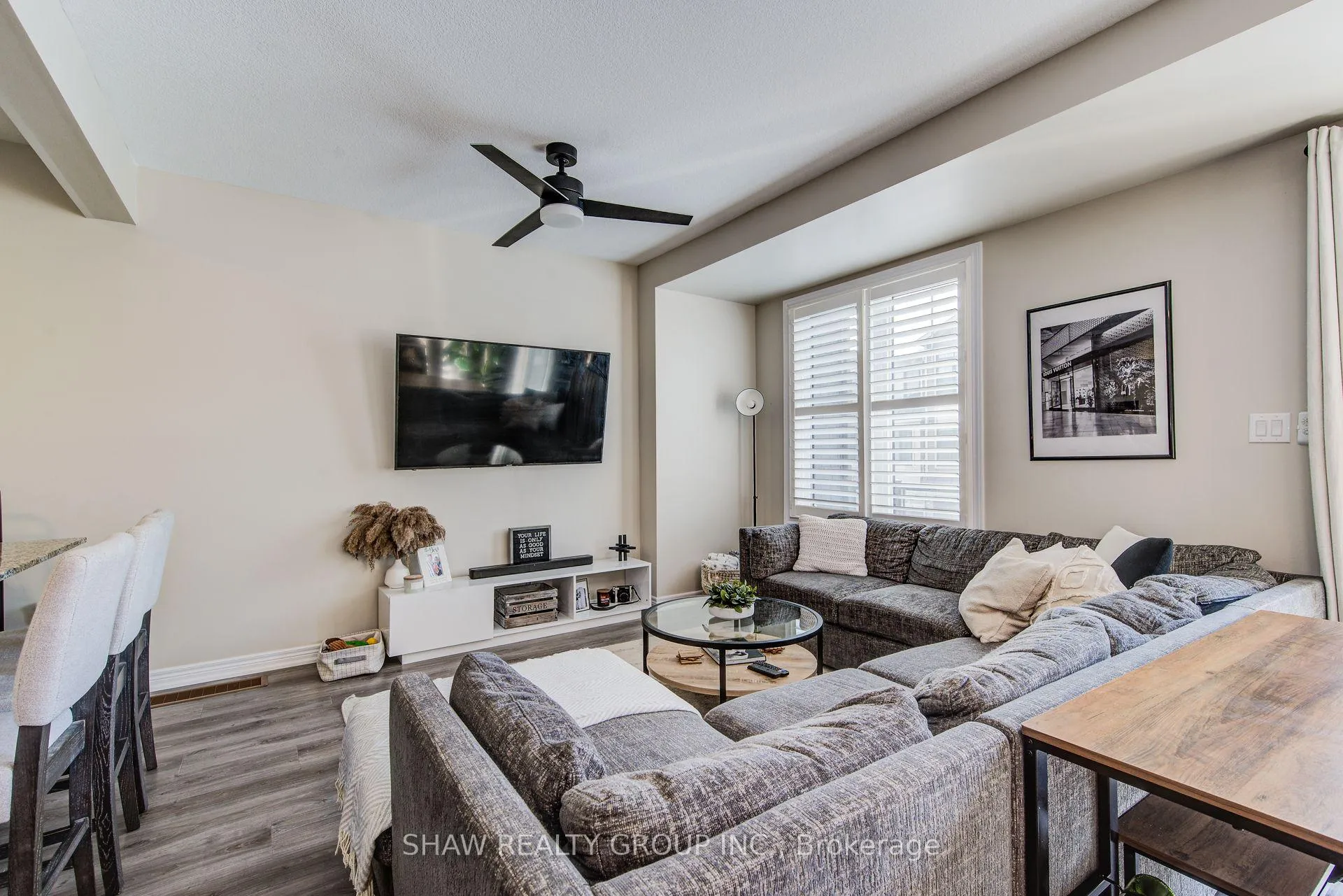 Photo 13 of Unit 18, 100 Hollywood Court, Cambridge — HOMEH