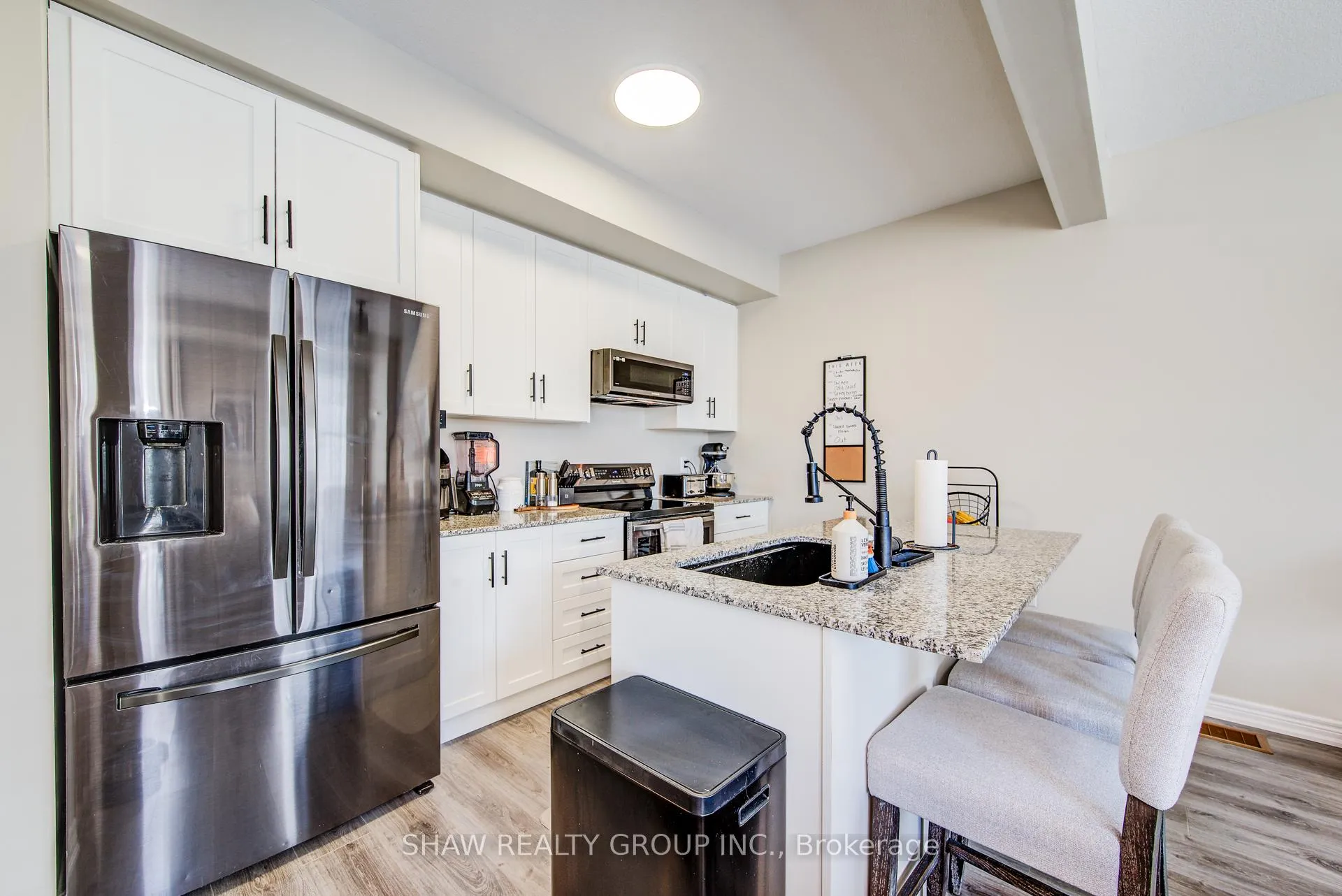 Photo 17 of Unit 18, 100 Hollywood Court, Cambridge — HOMEH