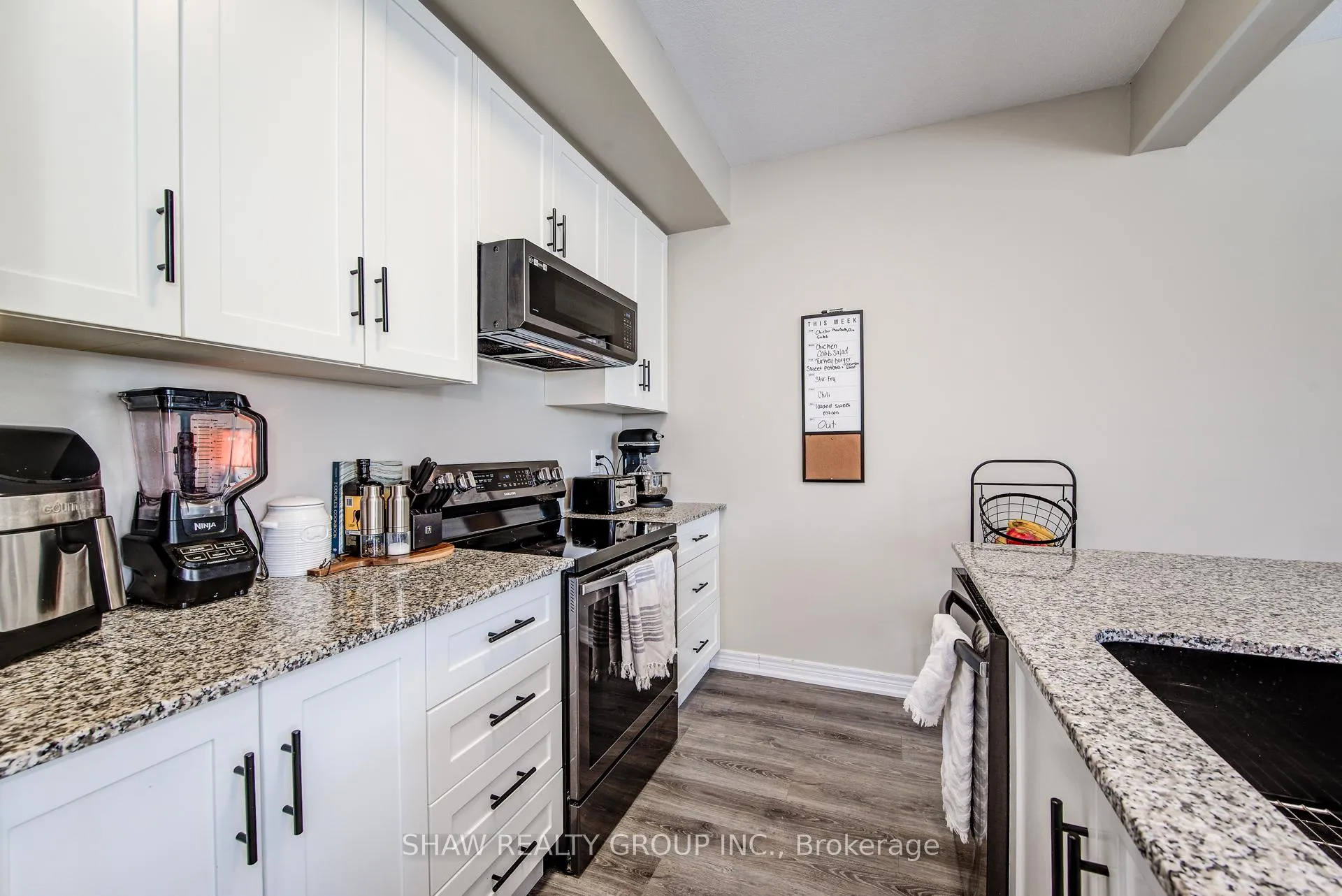 Photo 18 of Unit 18, 100 Hollywood Court, Cambridge — HOMEH