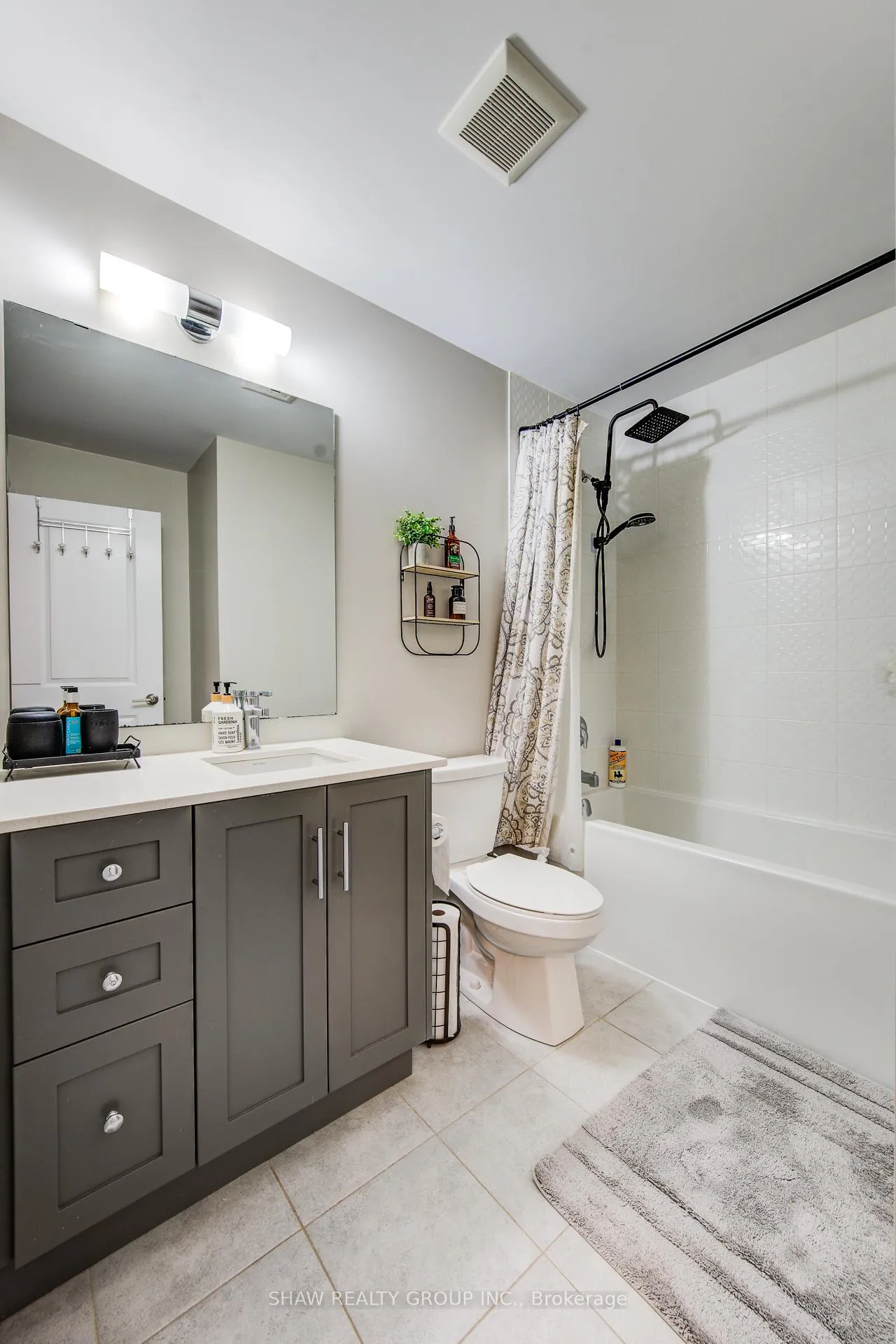 Photo 30 of Unit 18, 100 Hollywood Court, Cambridge — HOMEH