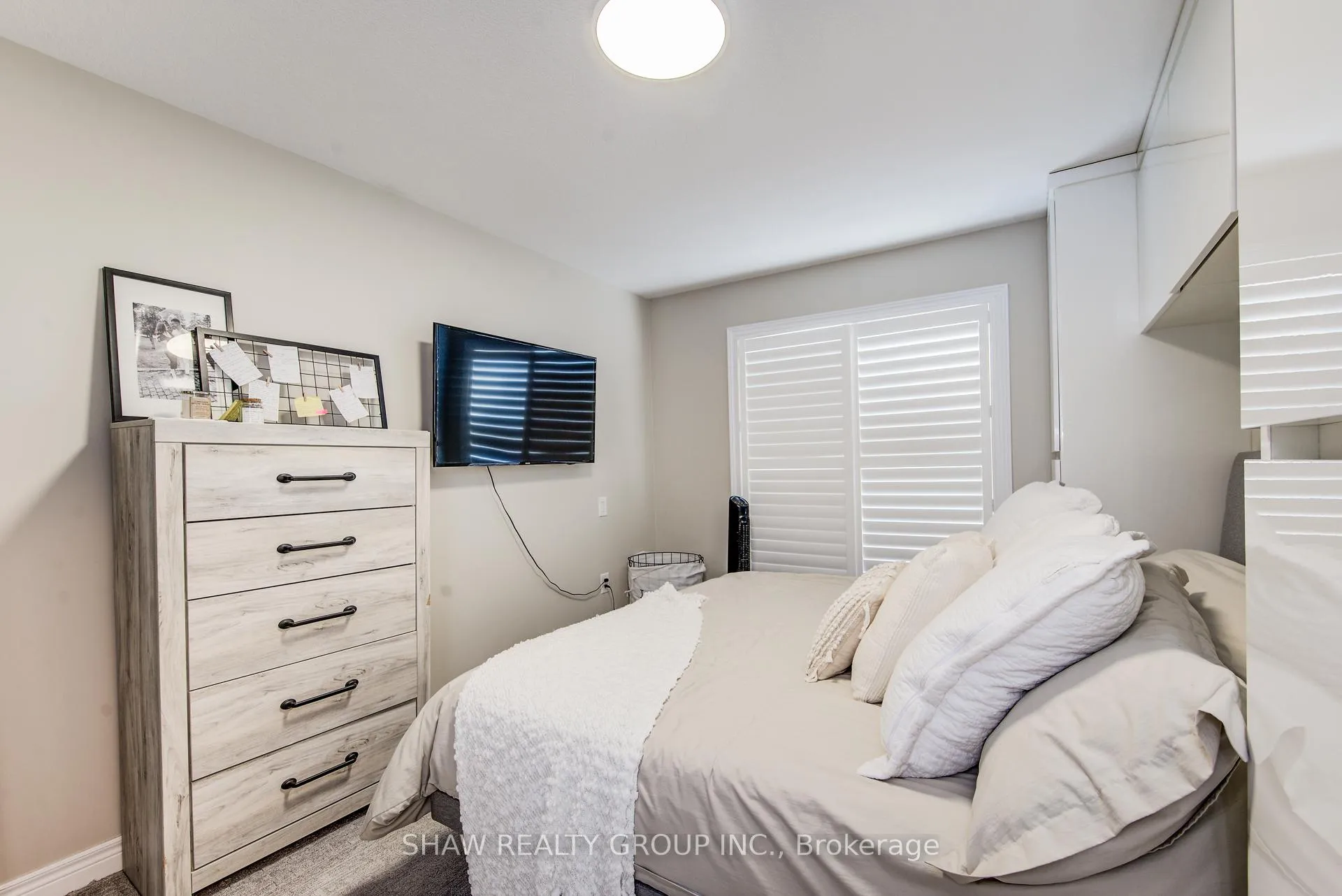 Photo 33 of Unit 18, 100 Hollywood Court, Cambridge — HOMEH