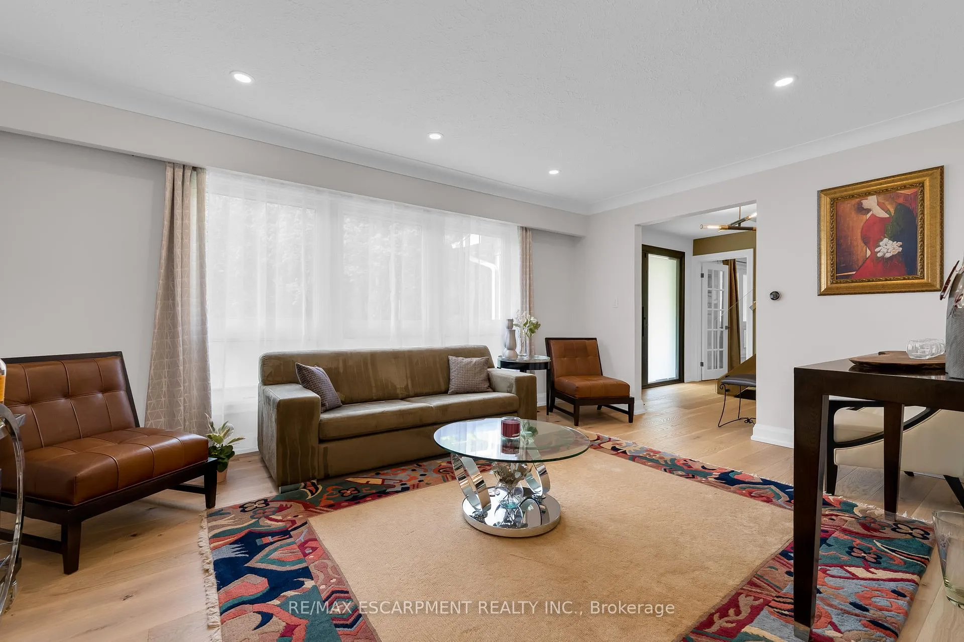 Photo 9 of 83 Dorchester Drive, Grimsby, Grimsby Escarpment — HOMEH