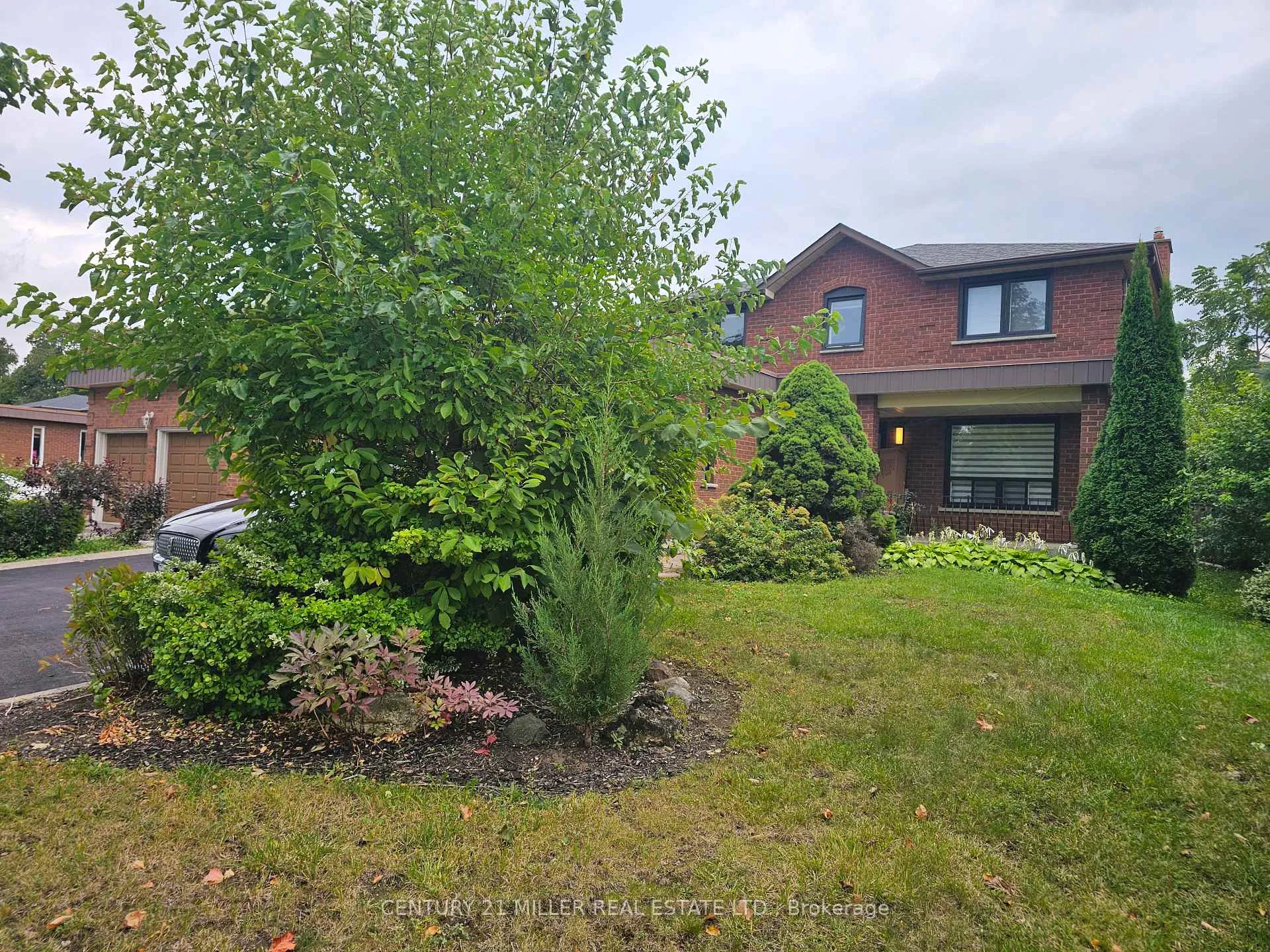 Photo 1 of Unit Basemen, 156 Beechnut Road, Vaughan, West Woodbridge — HOMEH