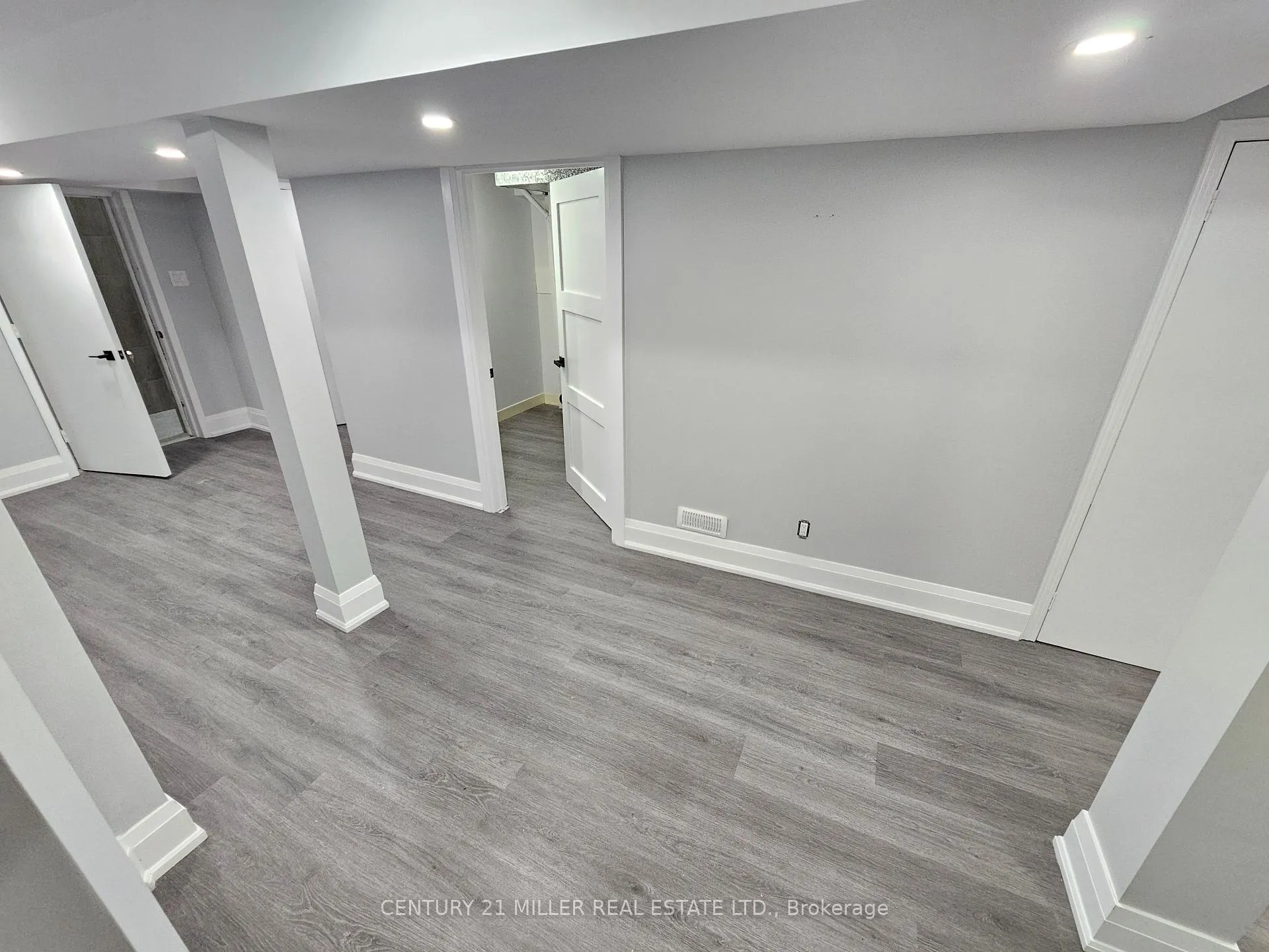 Photo 6 of Unit Basemen, 156 Beechnut Road, Vaughan, West Woodbridge — HOMEH
