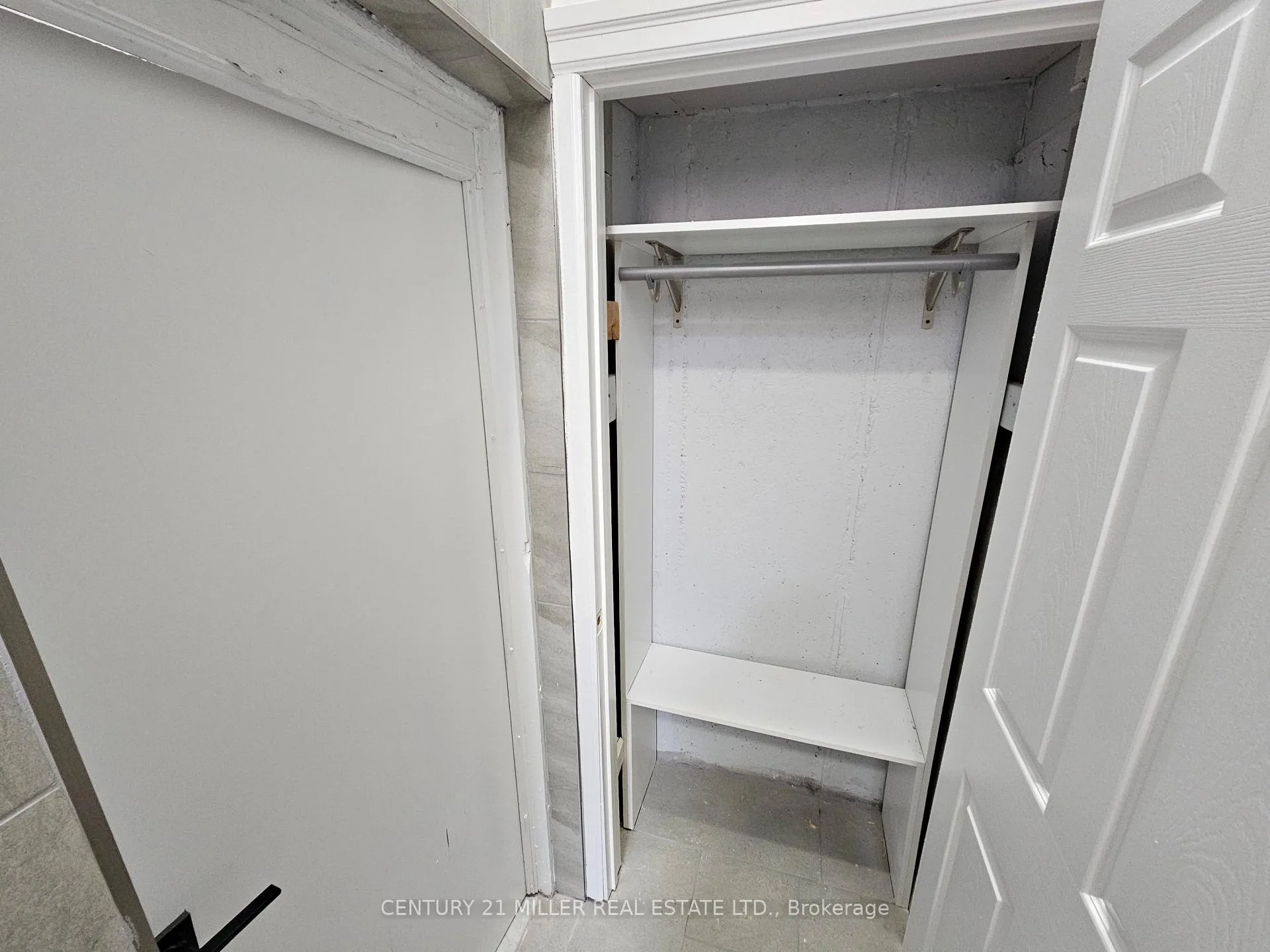 Photo 16 of Unit Basemen, 156 Beechnut Road, Vaughan, West Woodbridge — HOMEH
