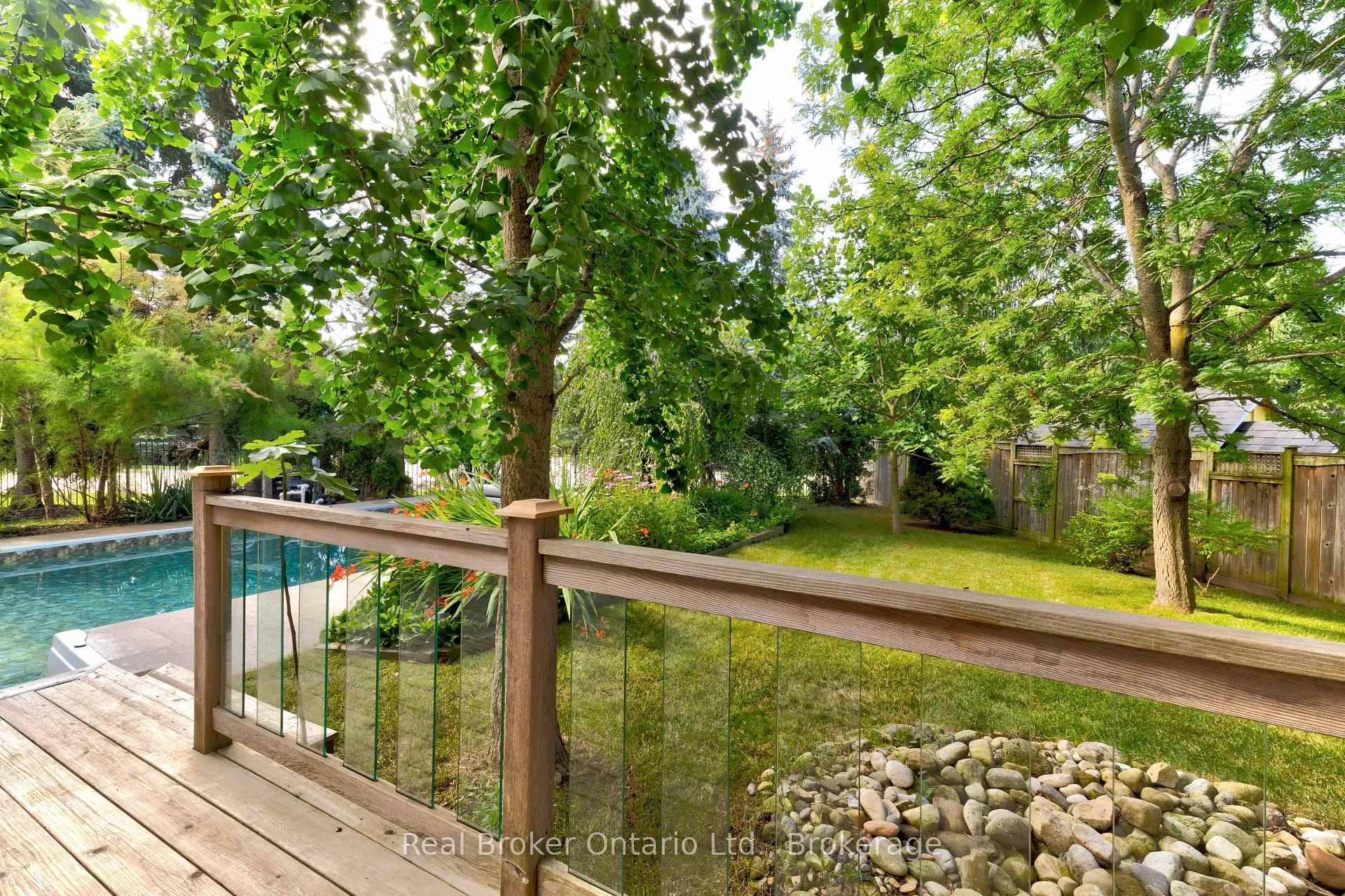 Photo 37 of 45 Pioneer Tower Crescent, Kitchener — HOMEH